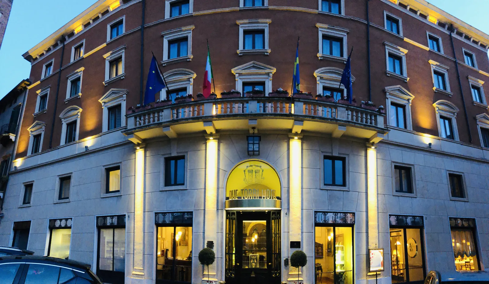Due Torri Hotel — Exterior, Verona