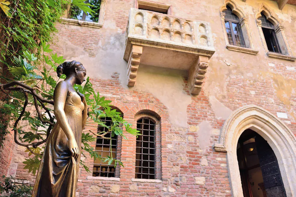 NH Collection Palazzo Verona — Exterior, Verona