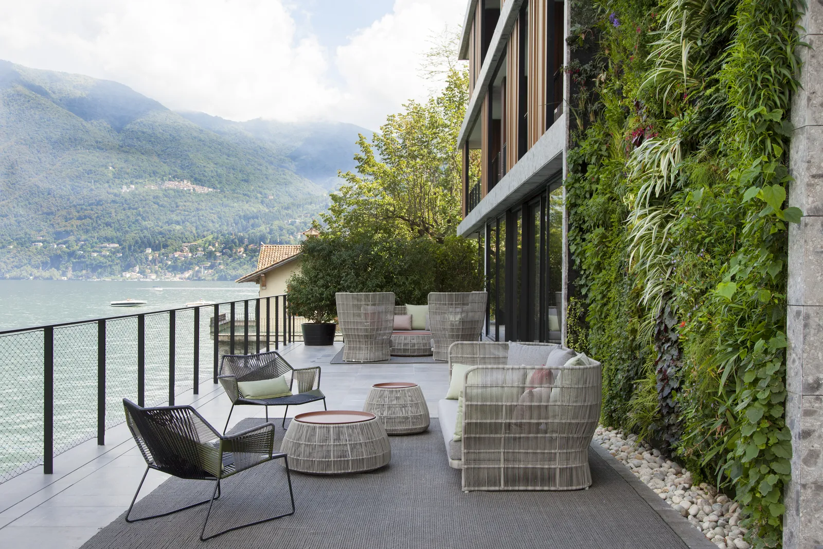 Il Sereno Lago di Como — Exterior, Torno