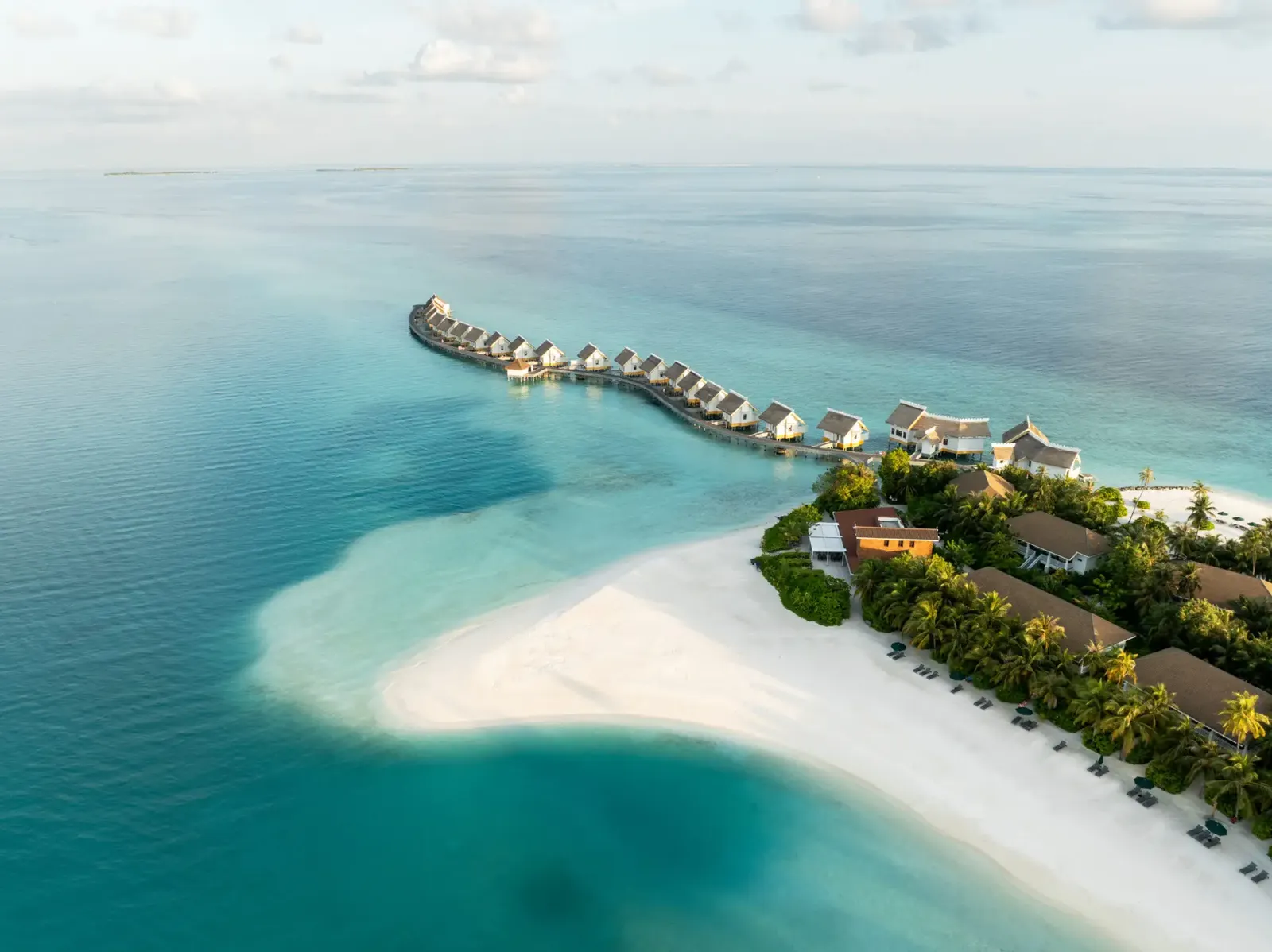 SAii Lagoon Maldives, Curio Collection by Hilton, Eh'mafushi