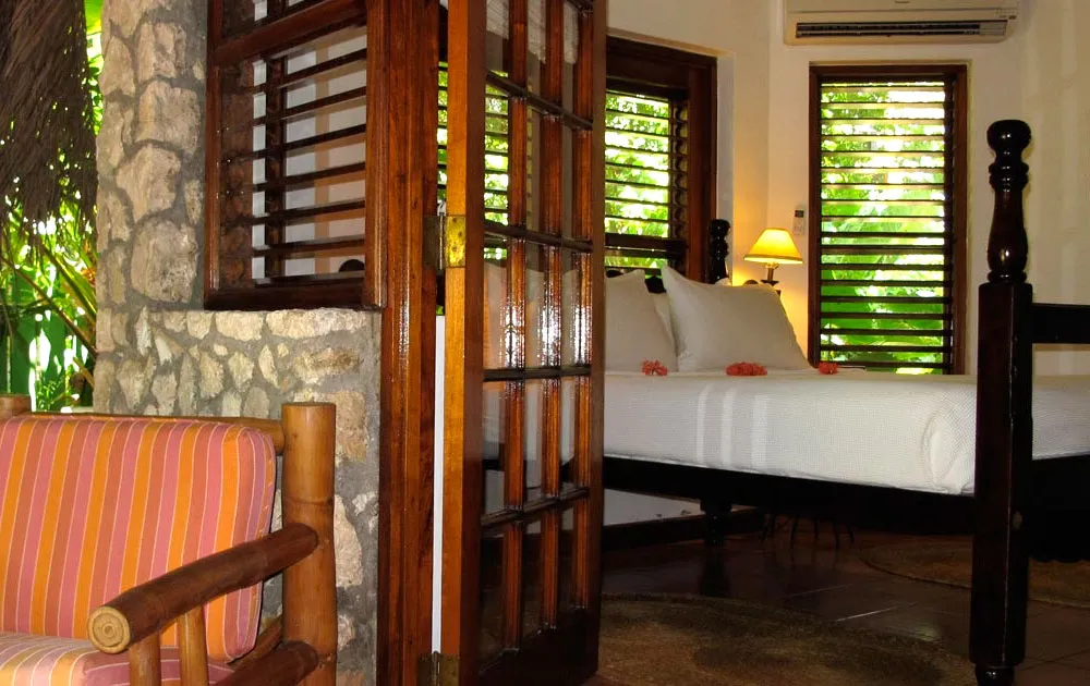 Tensing Pen, Negril
