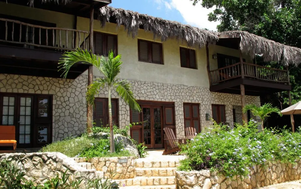 Tensing Pen, Negril