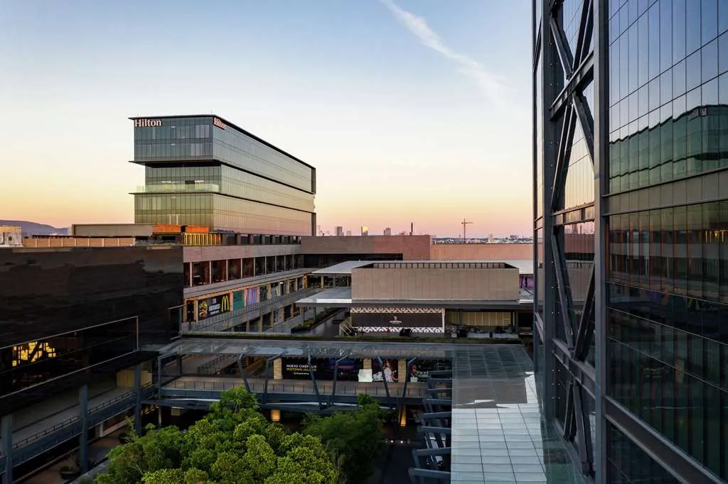Hilton Guadalajara Midtown — Exterior, Guadalajara