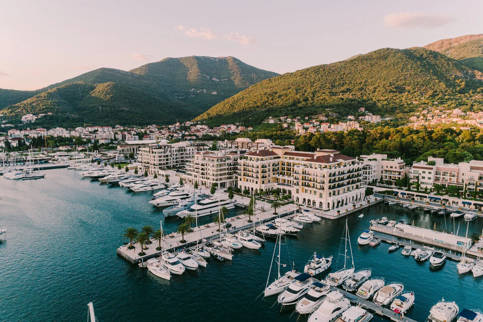 Regent Porto Montenegro — Exterior, Tivat