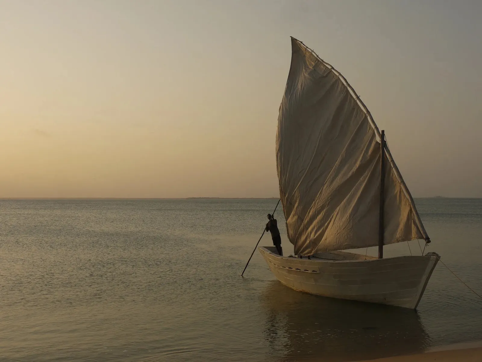 Sussurro, Mozambique