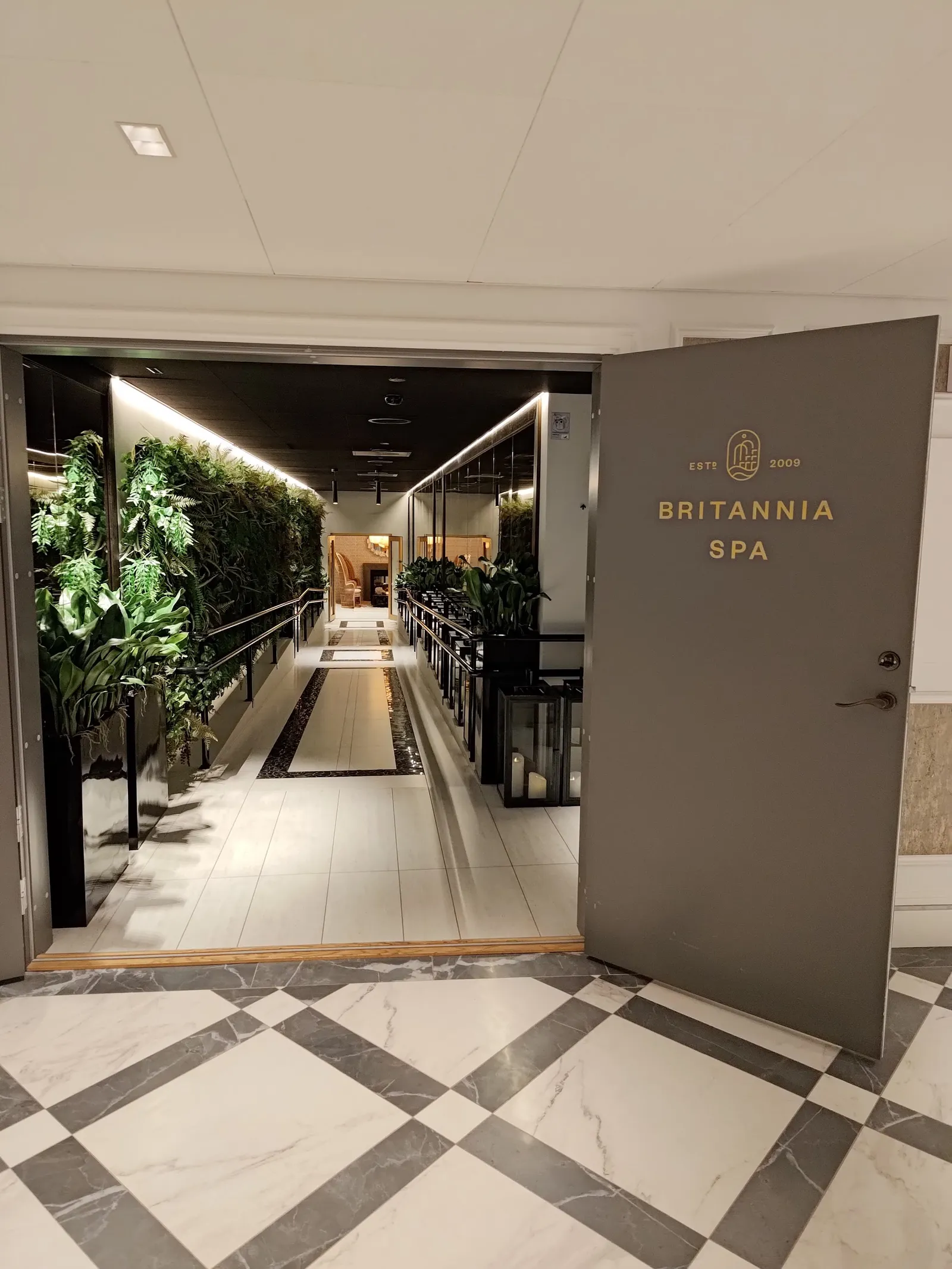 Britannia Hotel — Exterior, Trondheim