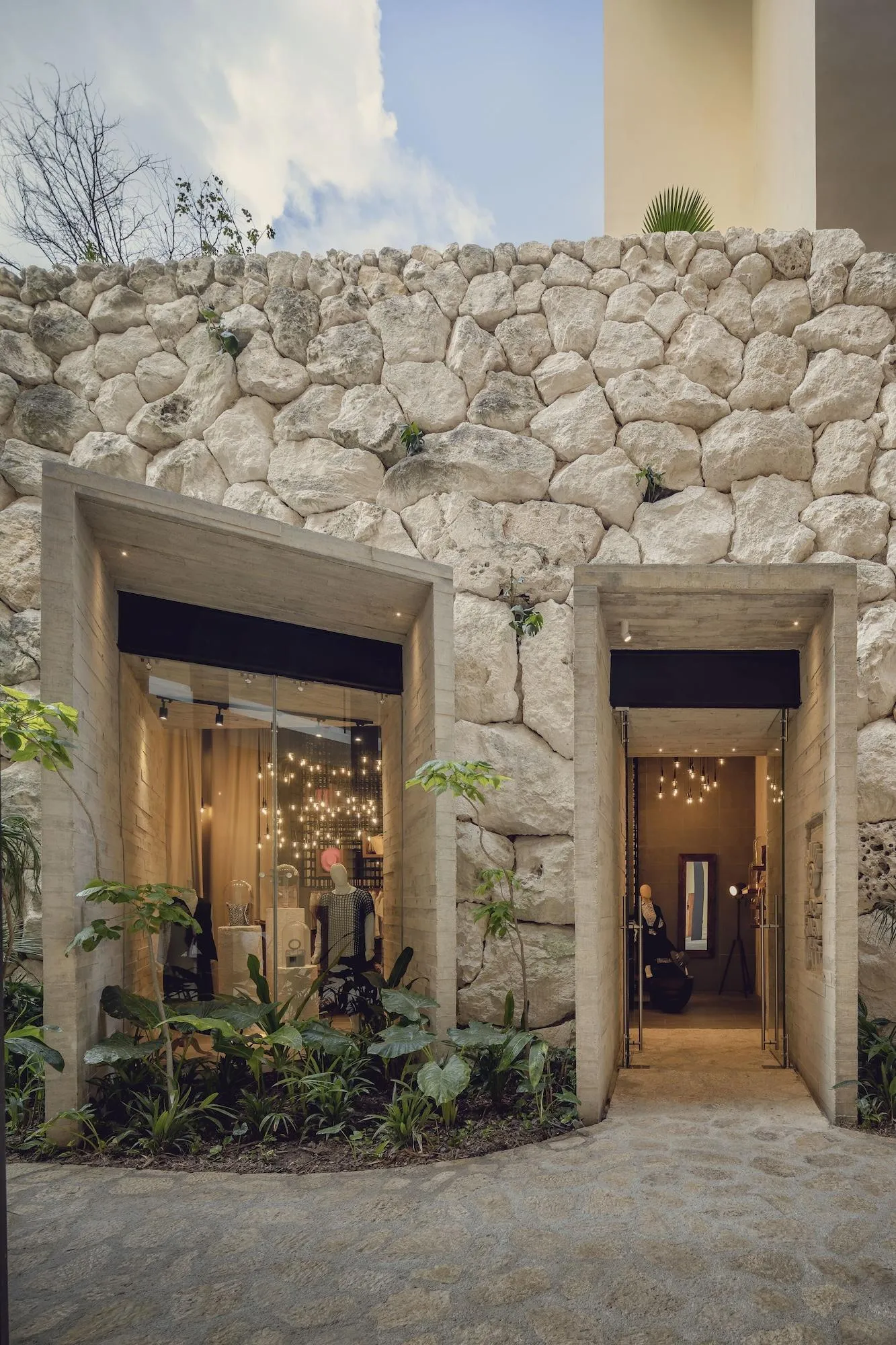 La Casa de la Playa — Exterior, Playa del Carmen