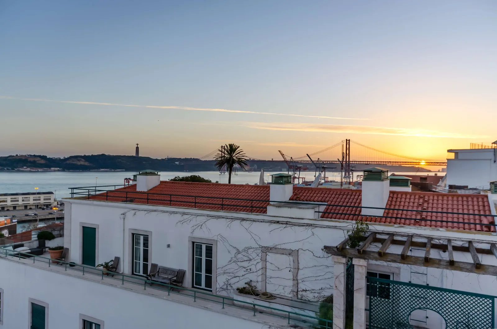 The Emerald House Lisbon, Curio Collection by Hilton — Exterior, Lisbon