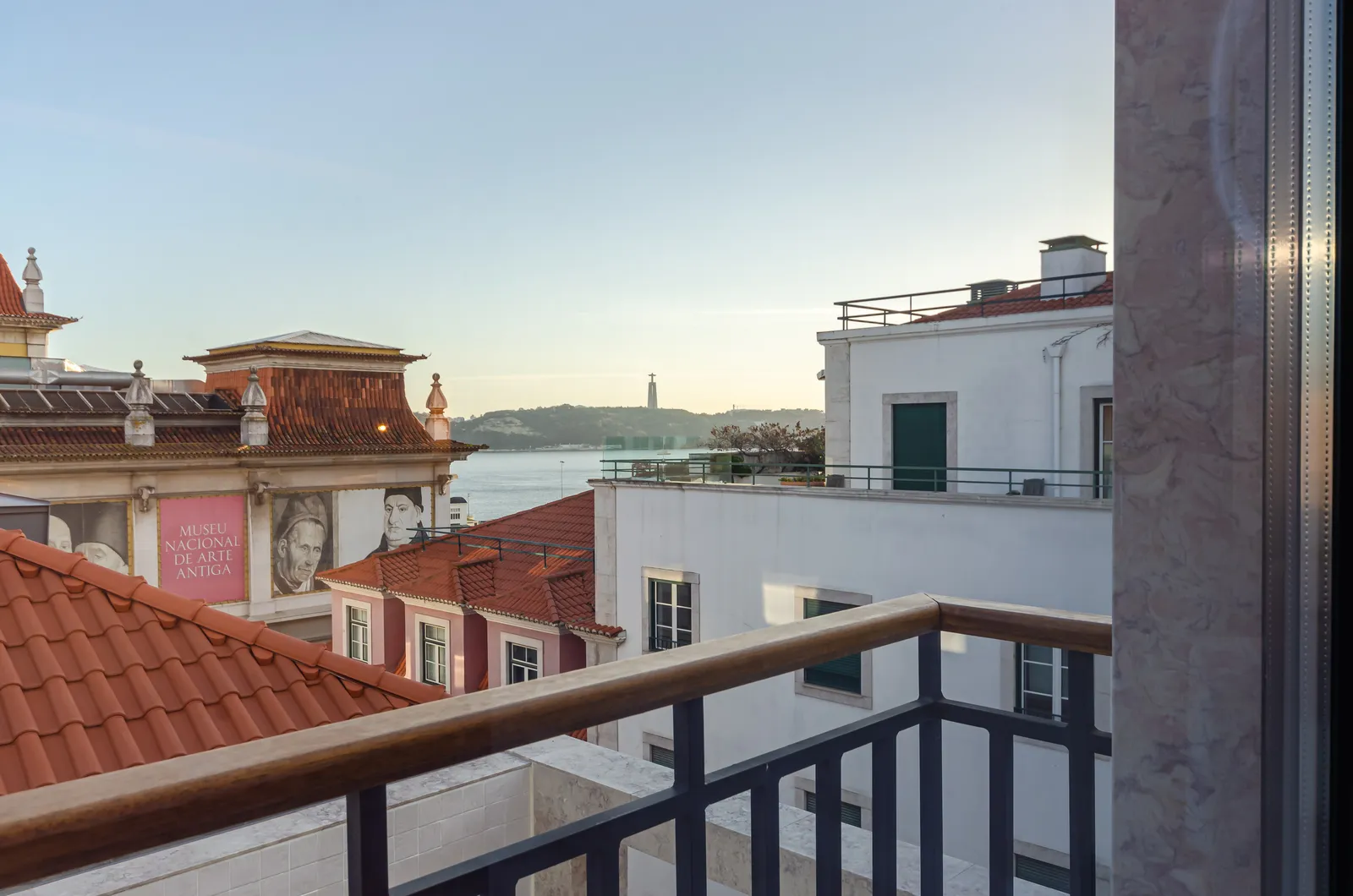 The Emerald House Lisbon, Curio Collection by Hilton — Exterior, Lisbon