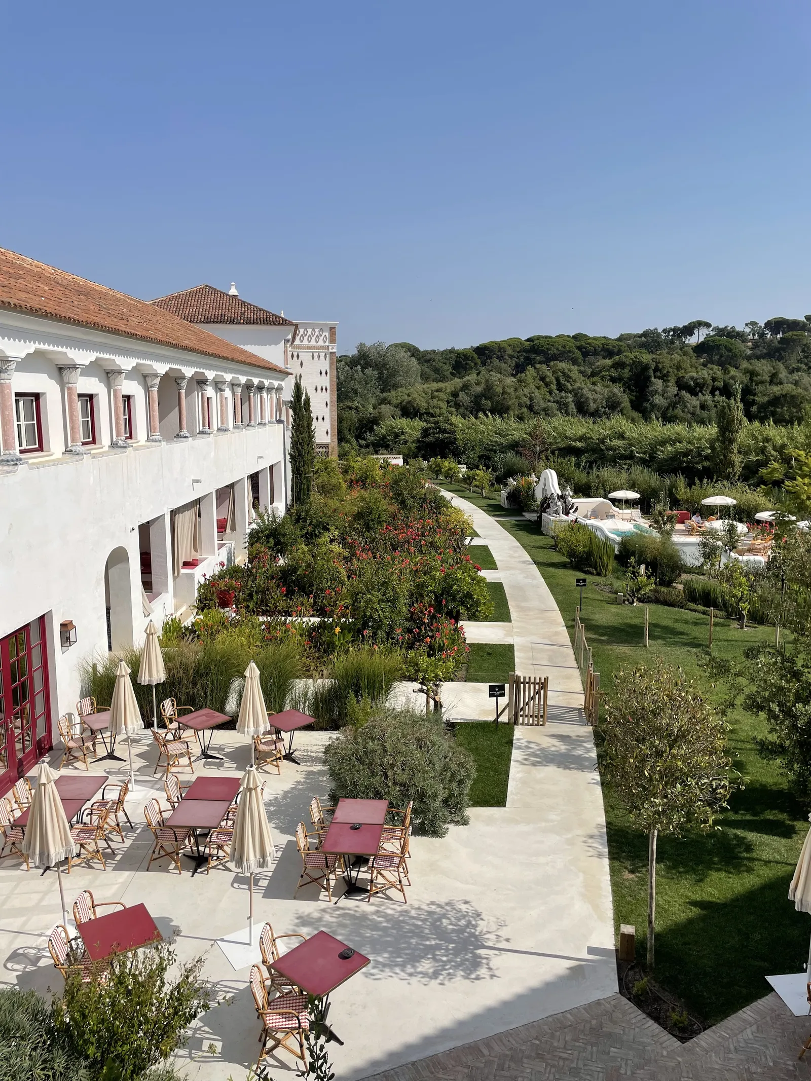 Vermelho — Exterior, Melides
