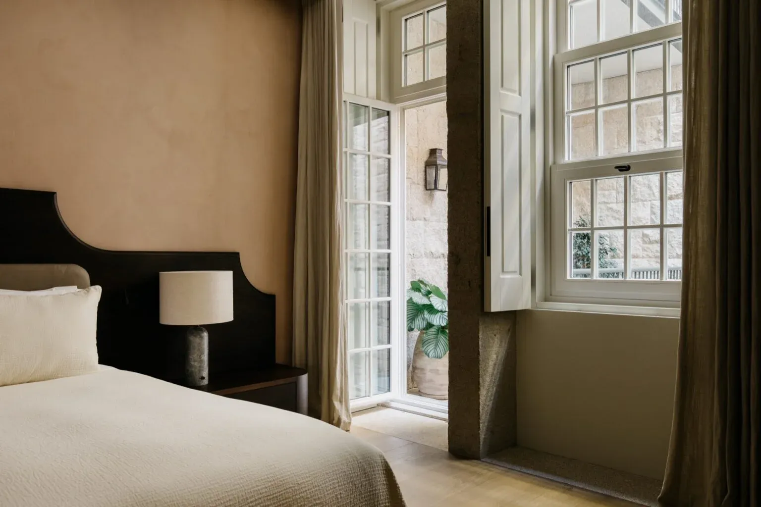 The Largo, Porto