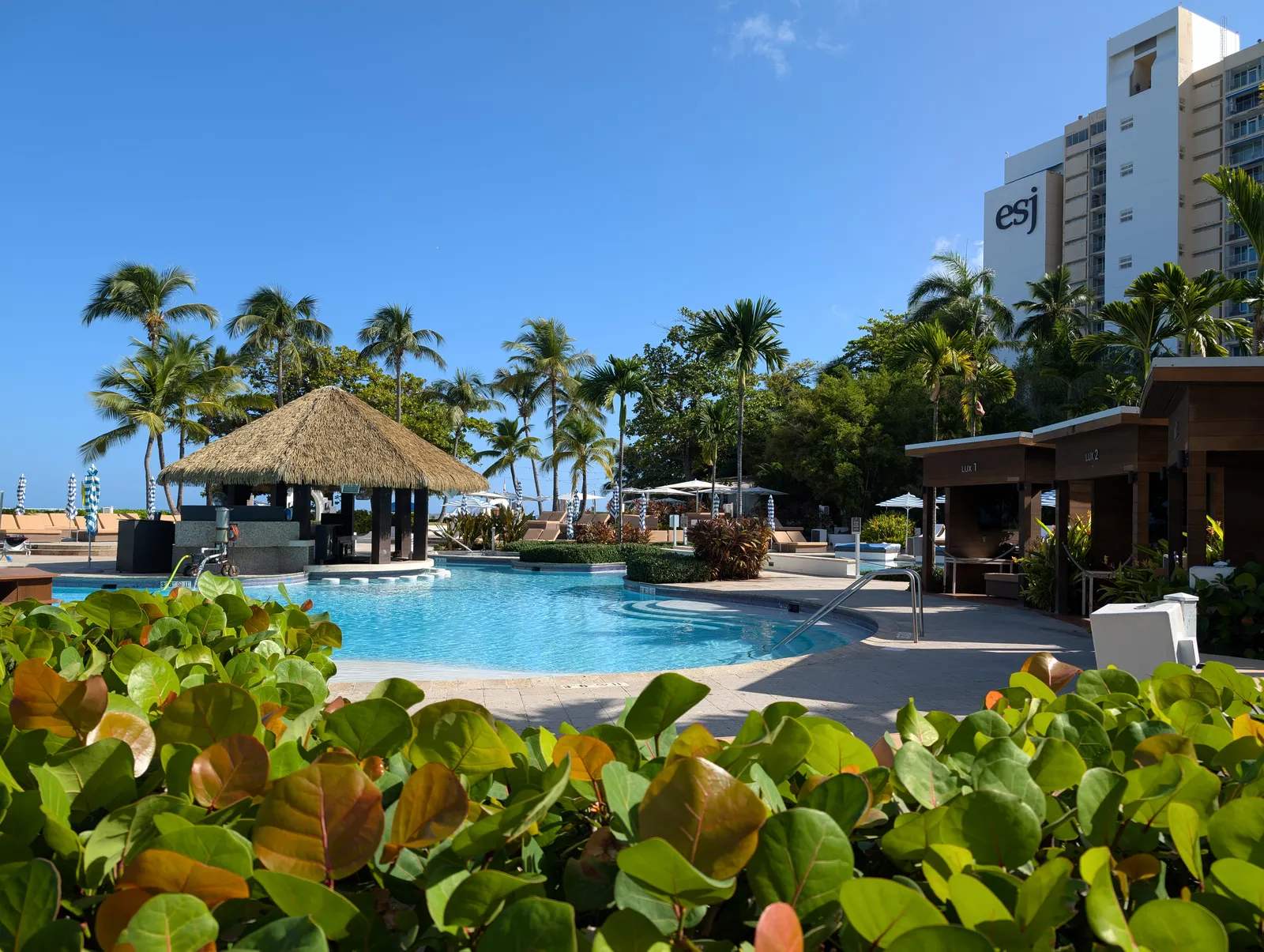 Fairmont El San Juan Hotel — Exterior, Carolina