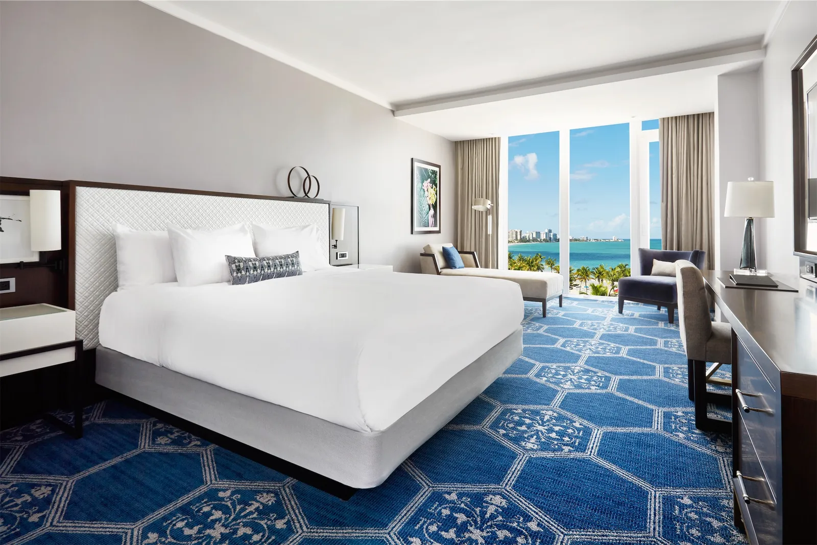 Fairmont El San Juan Hotel, Carolina