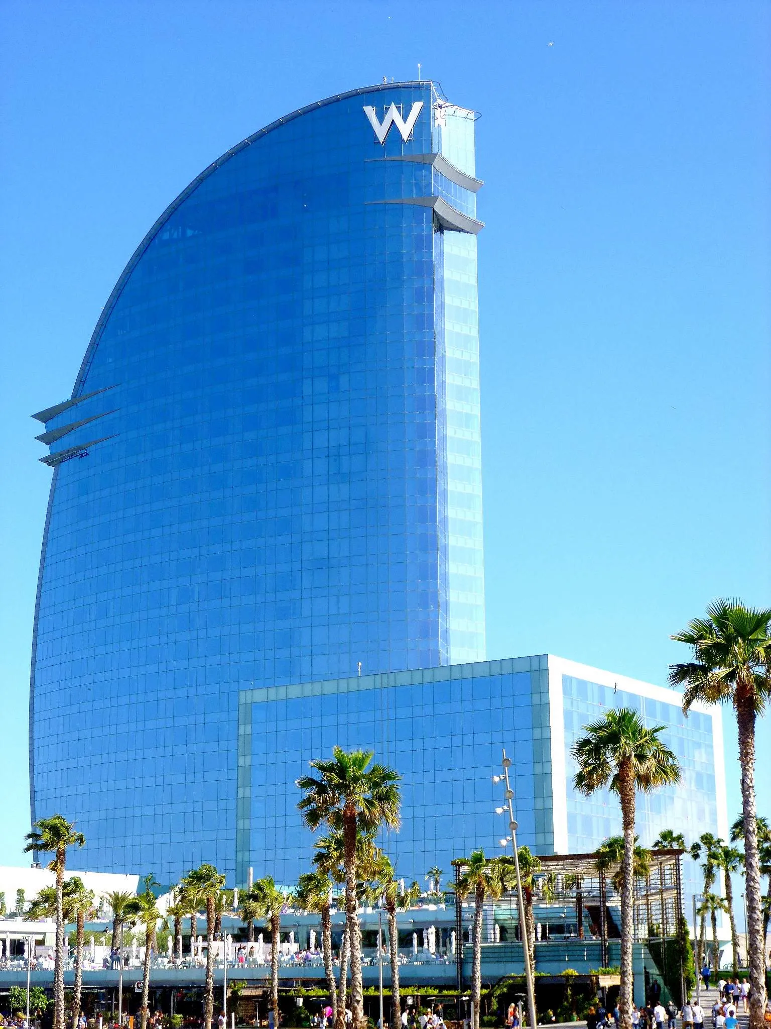 W Barcelona, Barcelona