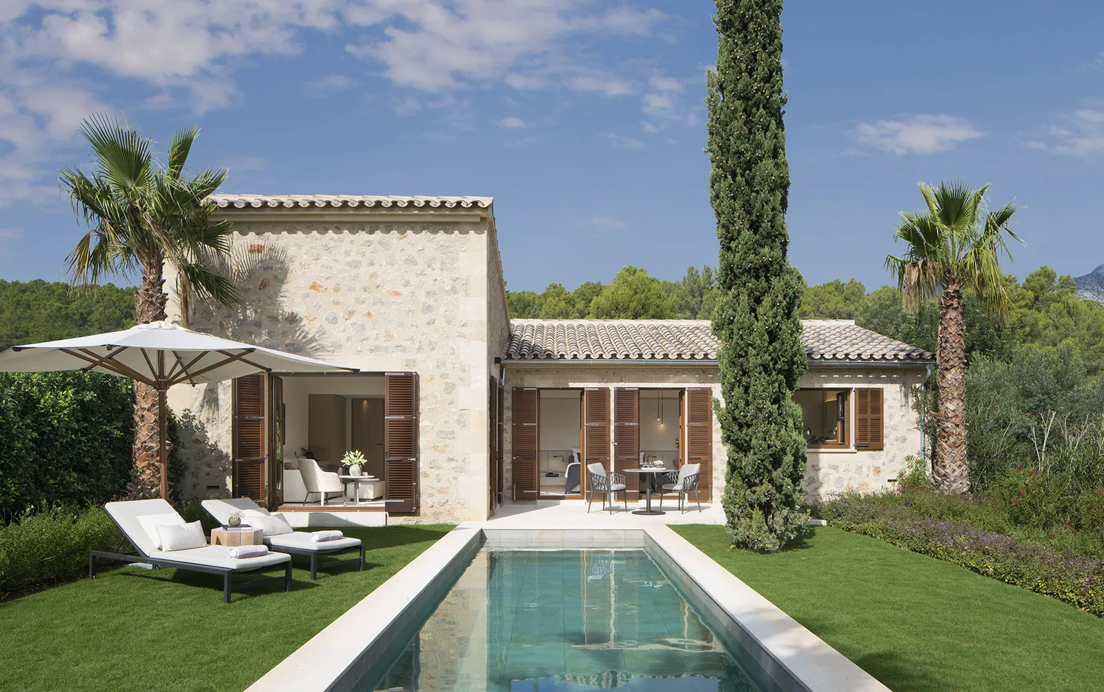 Castell Son Claret — Exterior, Calvia