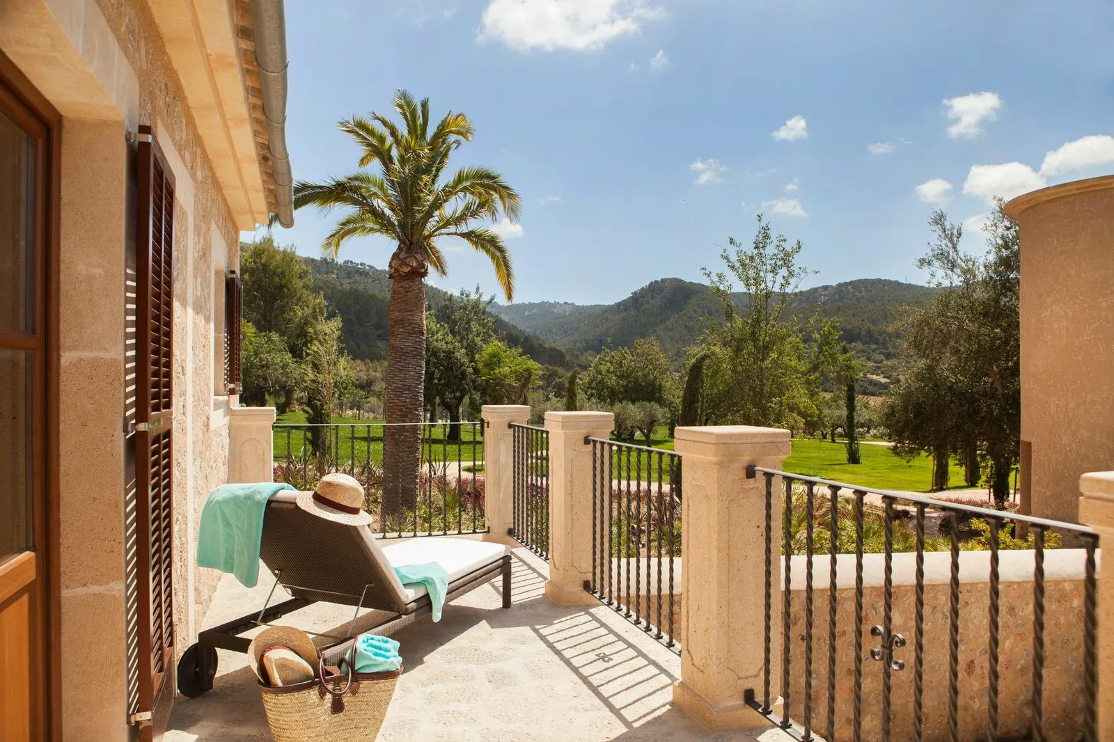 Castell Son Claret — Exterior, Calvia