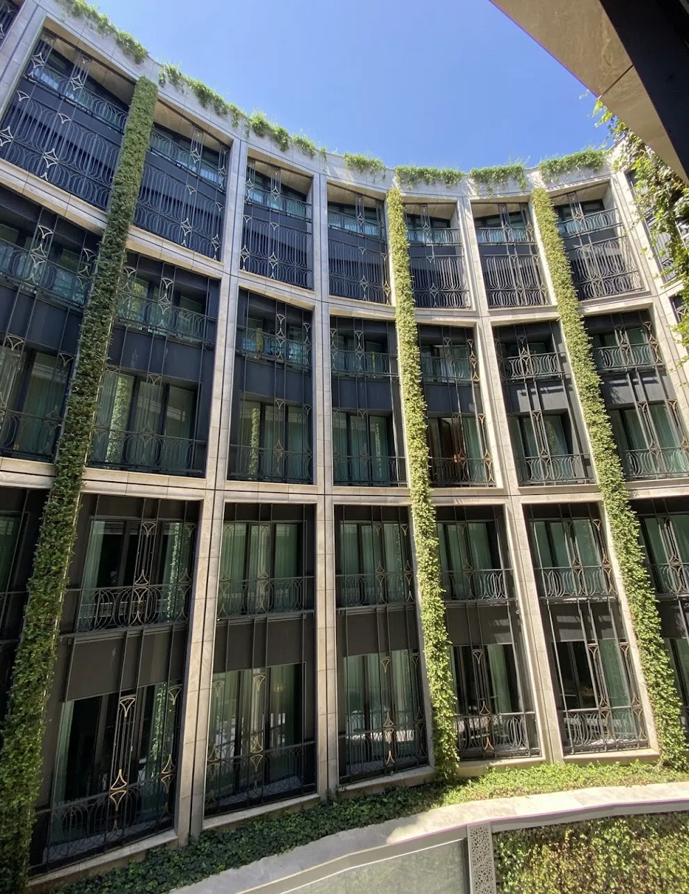Four Seasons Hotel Madrid — Exterior, Madrid