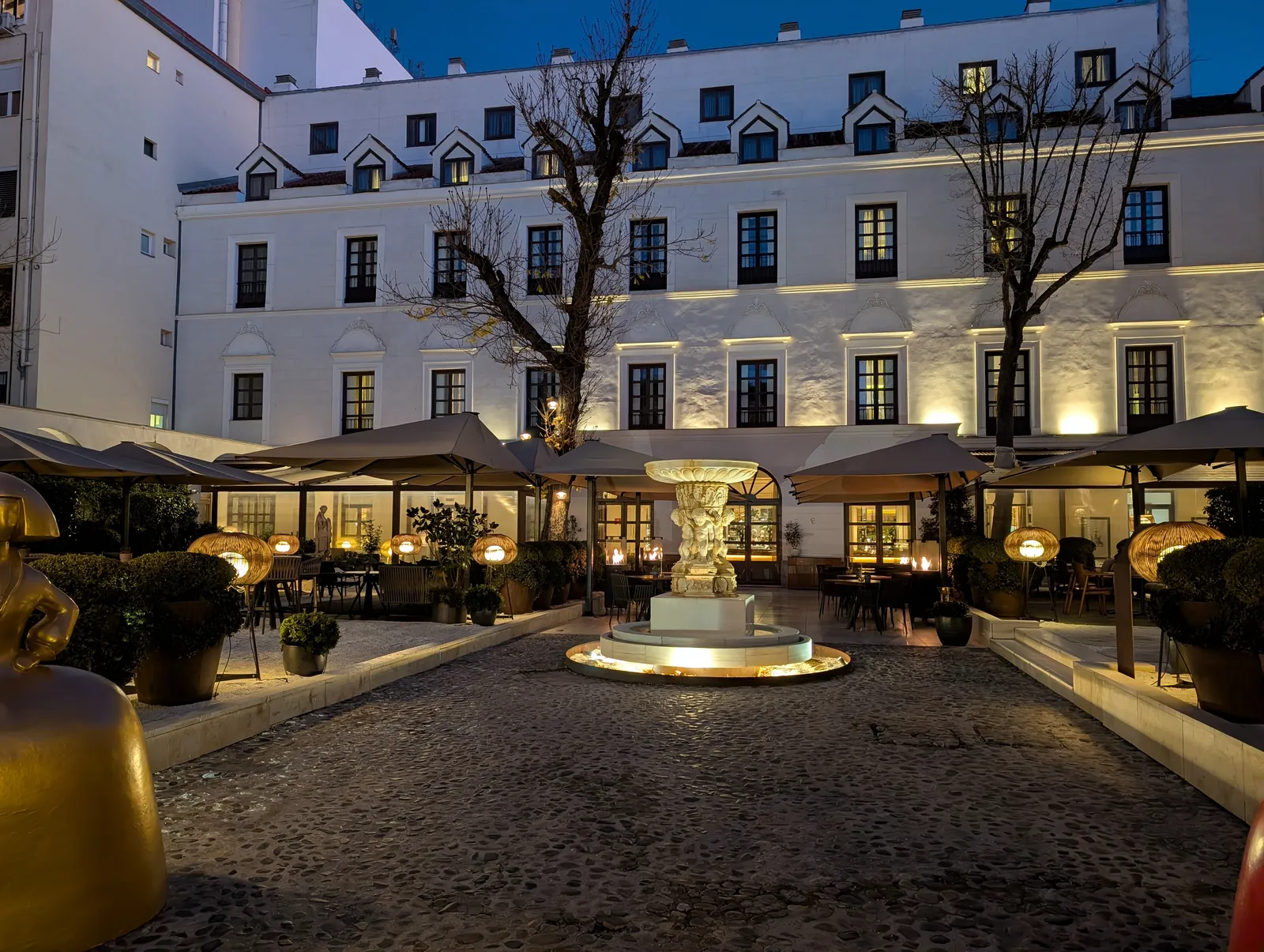 Palacio de los Duques, a Gran Melia Hotel — Exterior, Madrid