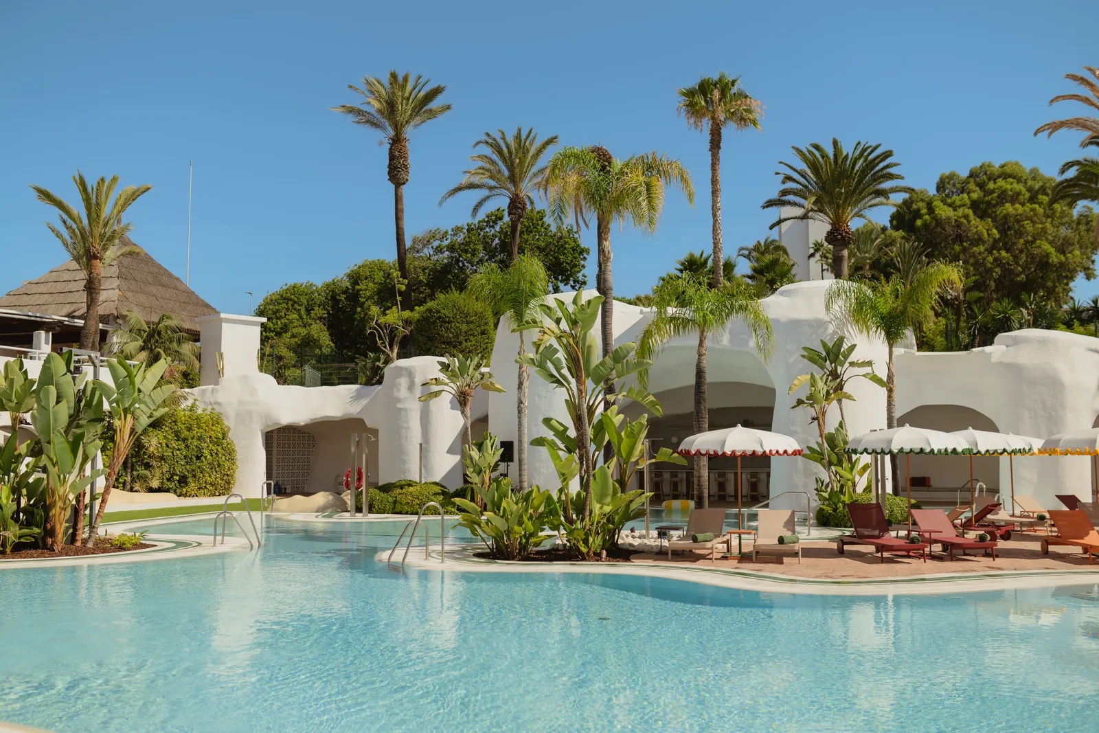 Don Carlos Marbella — Exterior, Marbella