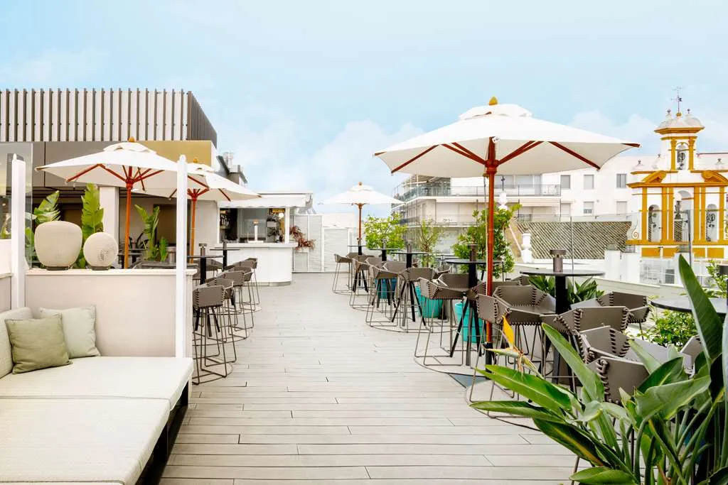 Radisson Collection Hotel, Magdalena Plaza Sevilla — Exterior, Seville