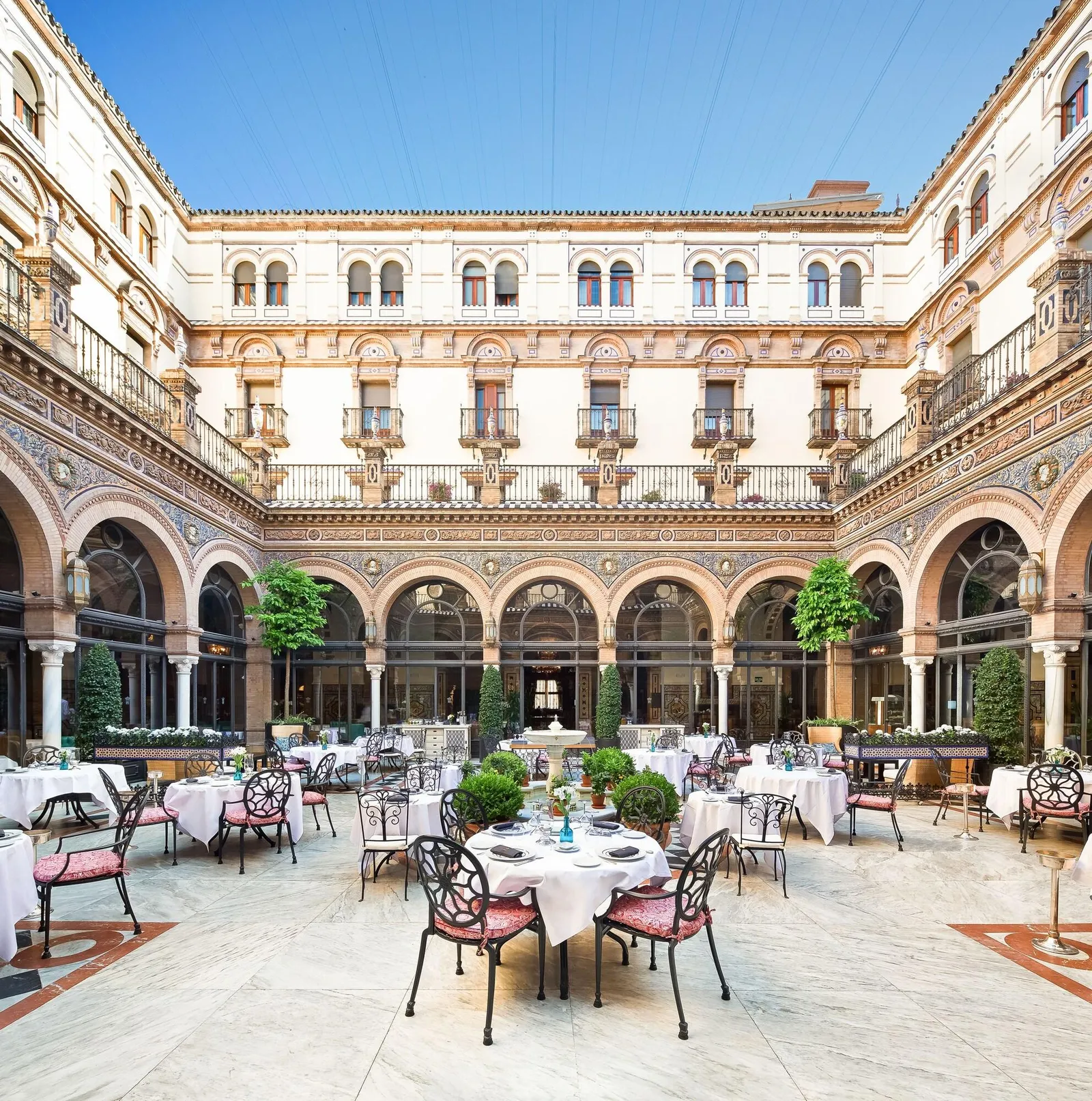 Hotel Alfonso XIII, a Luxury Collection Hotel, Seville — Exterior, Seville