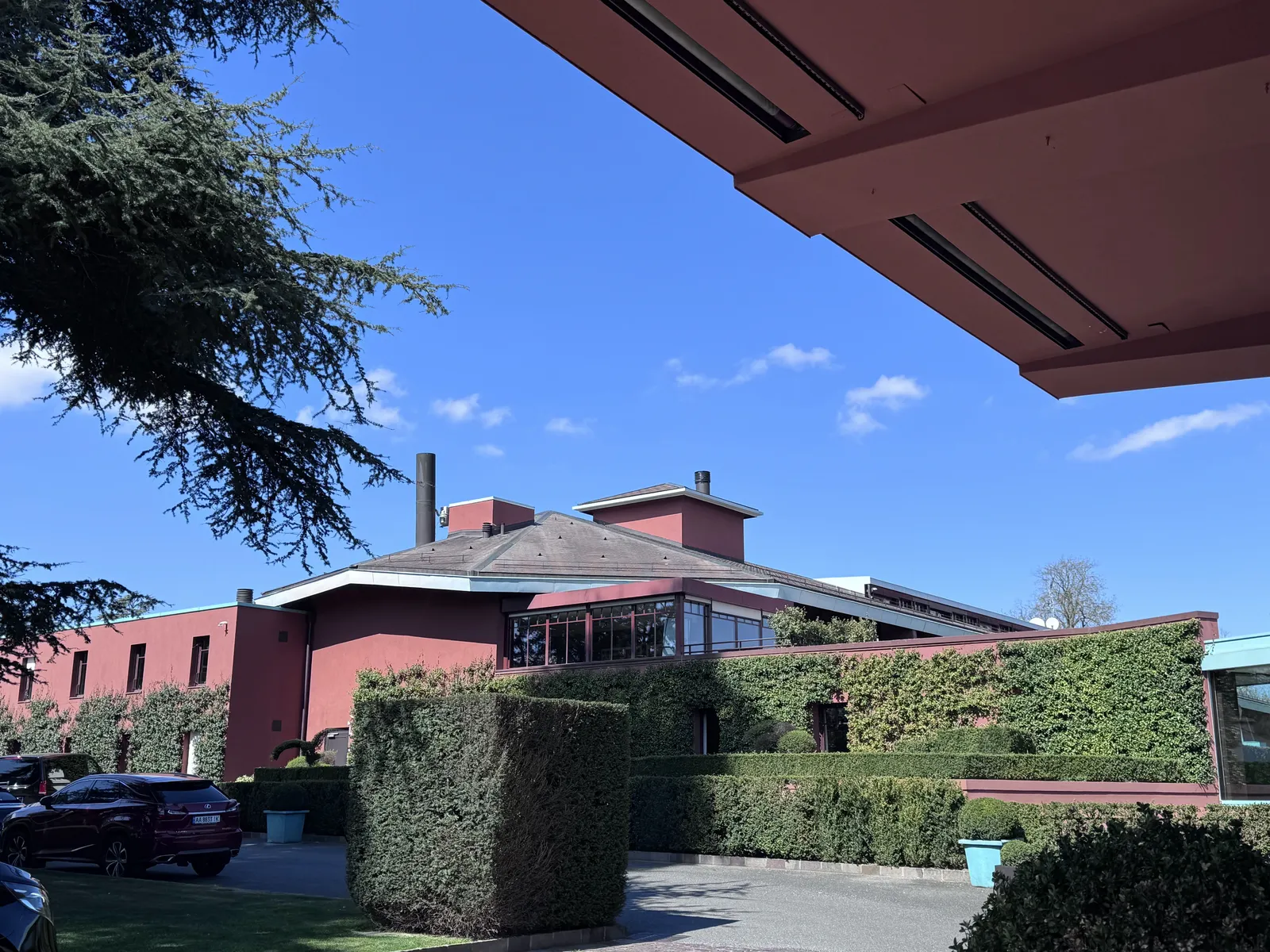 La Reserve Geneve Hotel and Spa — Exterior, Bellevue