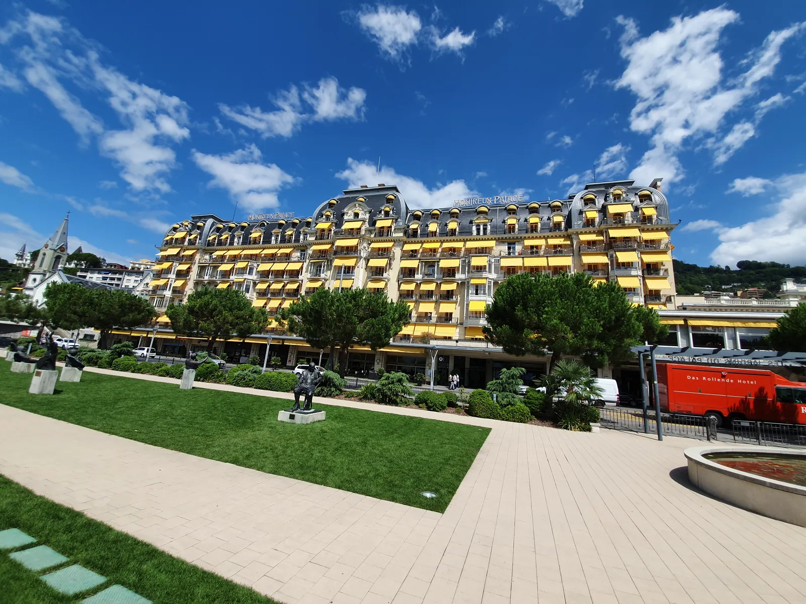 Fairmont Le Montreux Palace — Exterior, Montreux