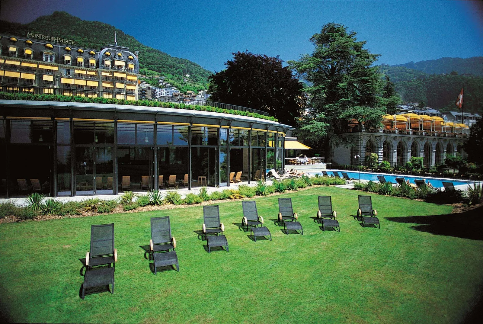 Fairmont Le Montreux Palace — Exterior, Montreux