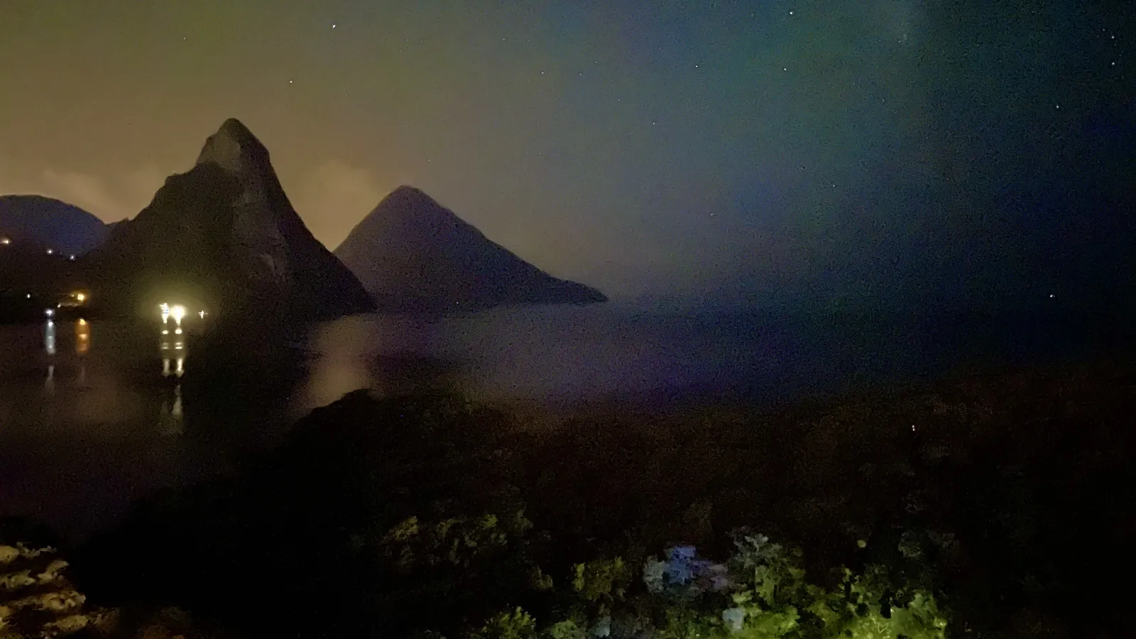 Jade Mountain Resort — Exterior, Mamin