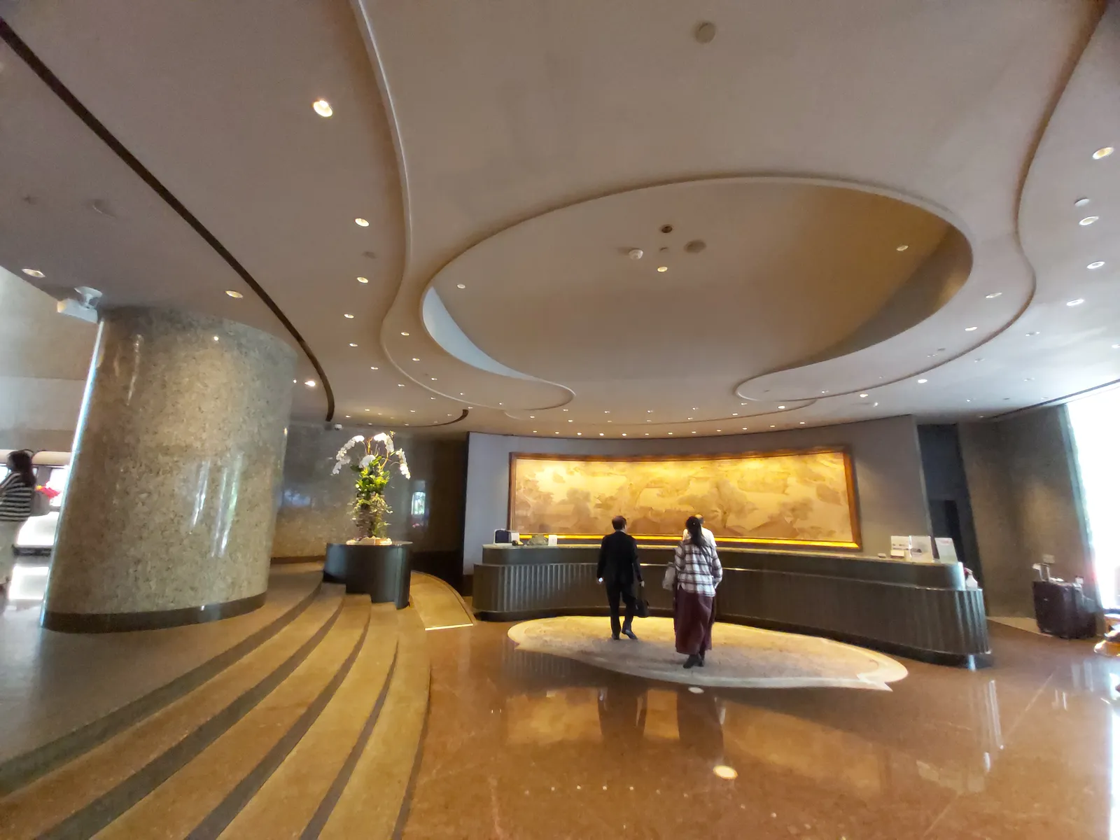 Shangri-La Far Eastern Plaza, Taipei