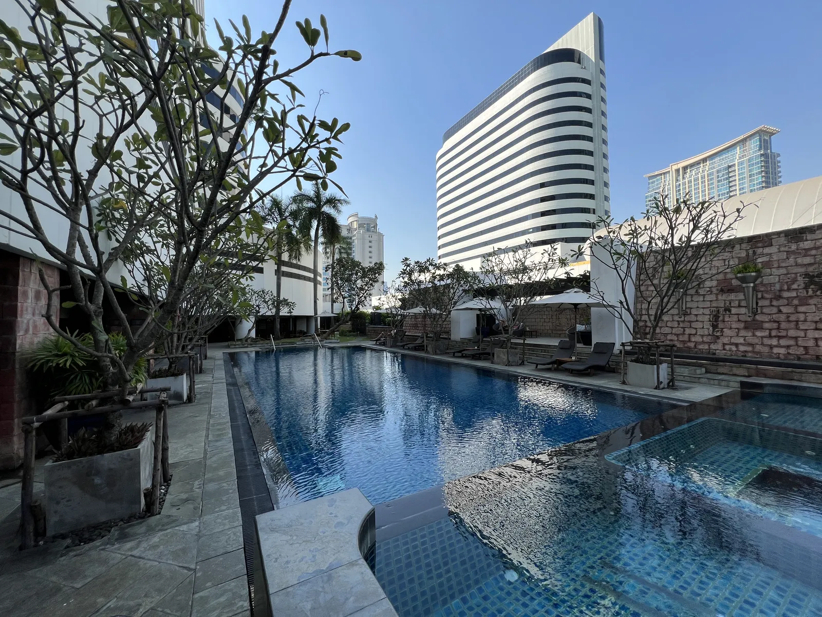 JW Marriott Hotel Bangkok — Exterior, Bangkok
