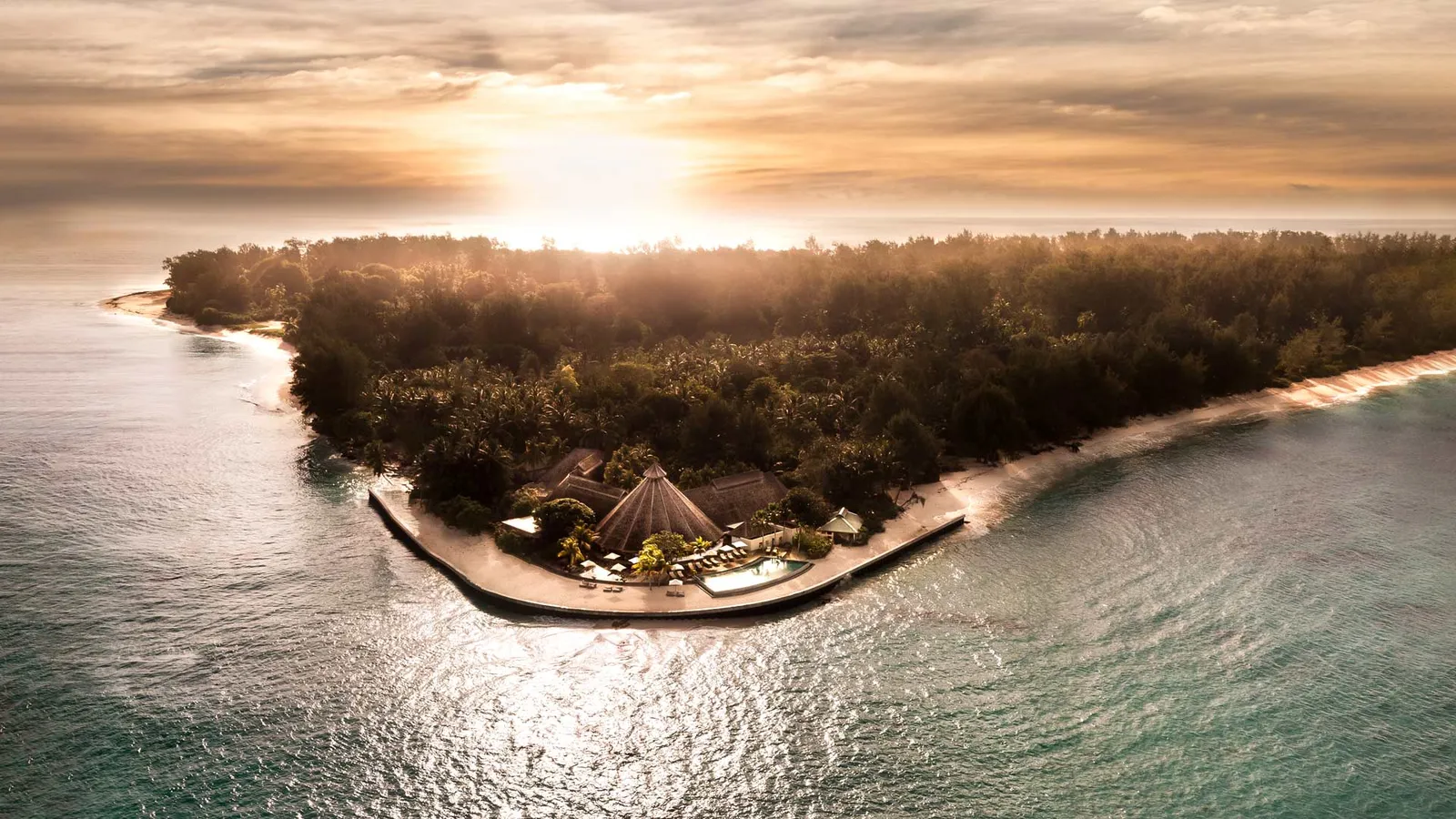 Denis Island Lodge, Denis Island