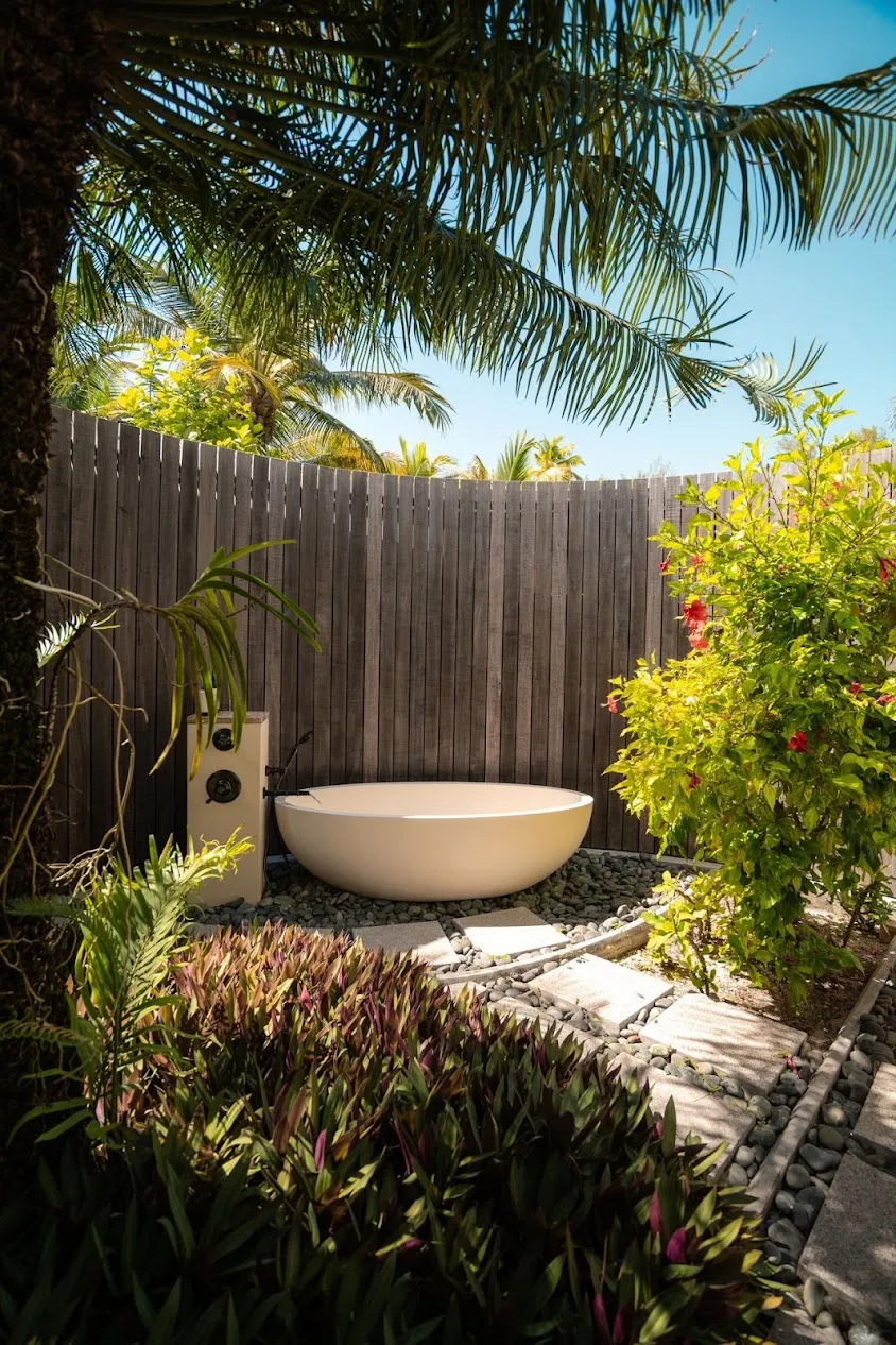 Four Seasons Desroches Island — Exterior, Desroches Island