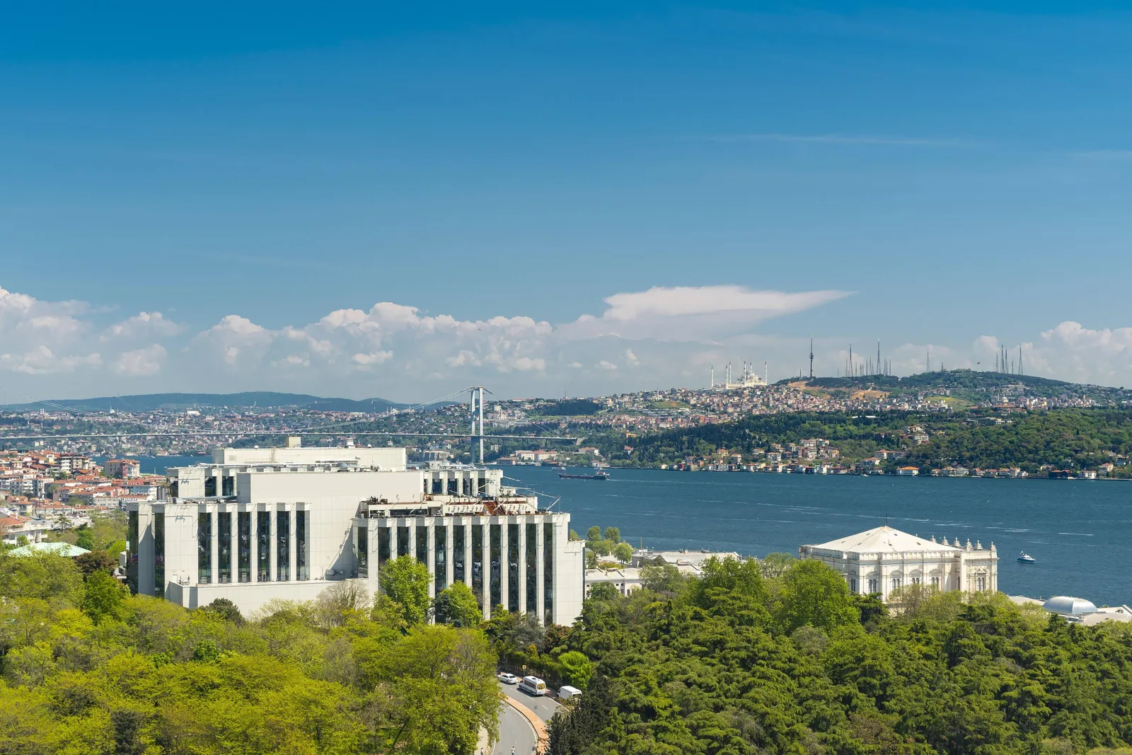 The Ritz-Carlton, Istanbul — Exterior, Istanbul