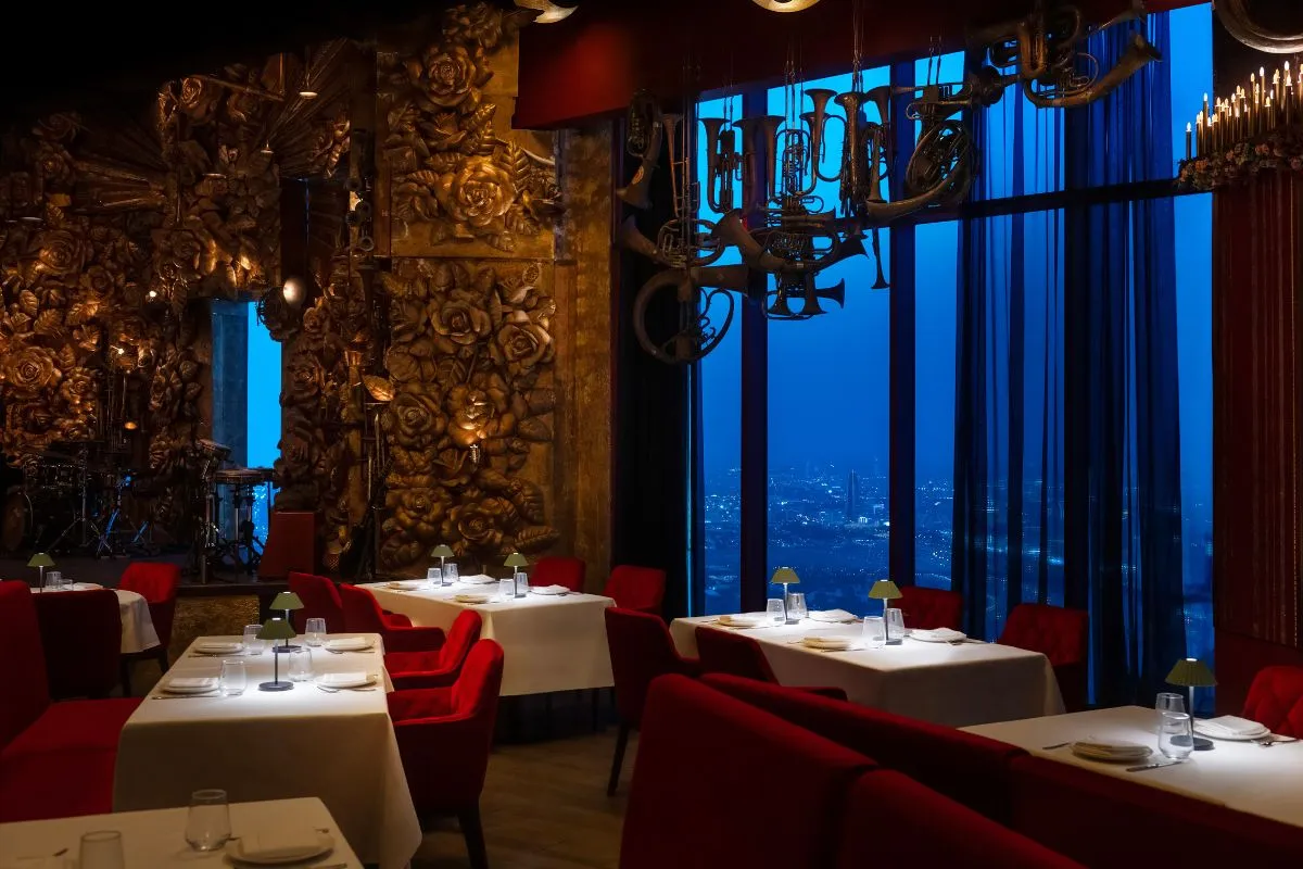 SLS Dubai Hotel and Residences, Dubai