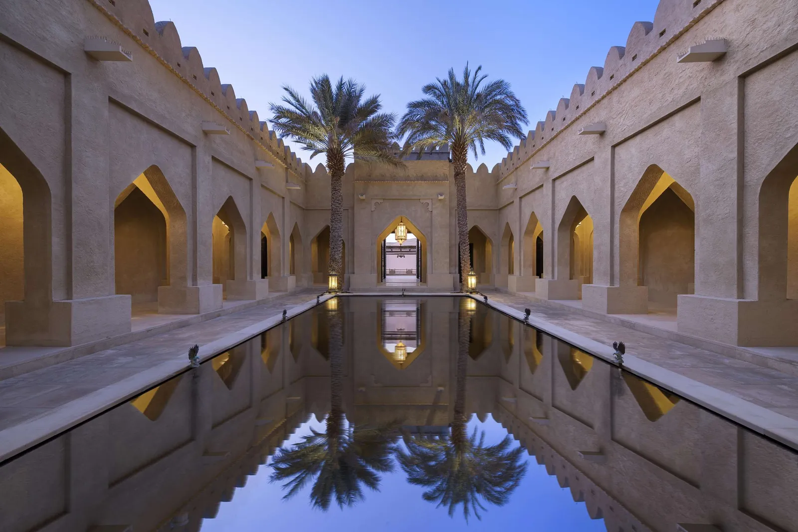 Anantara Qasr Al Sarab Desert Resort — Exterior, Mahdar Bin Usayyan