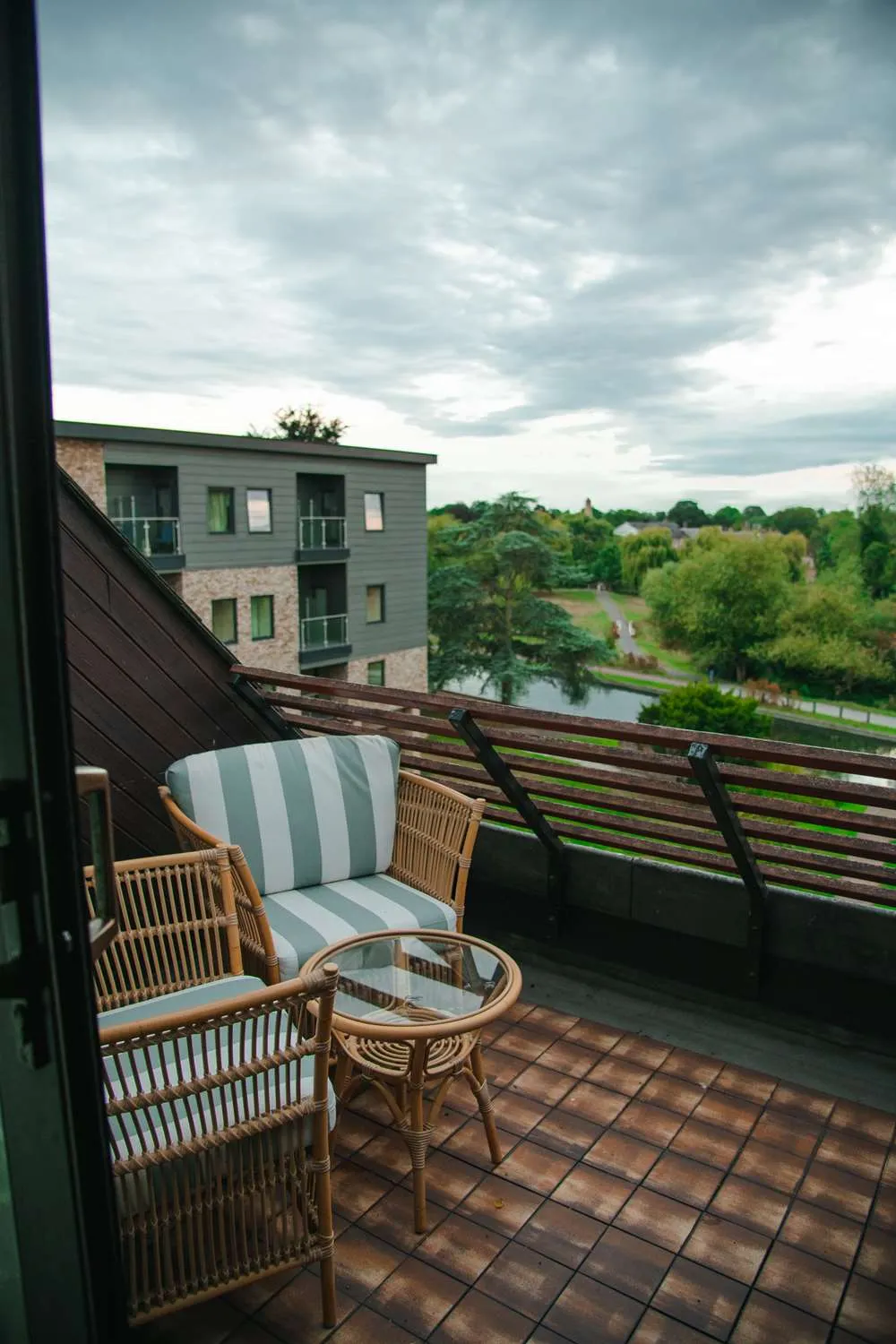 Graduate by Hilton Cambridge — Exterior, Cambridge