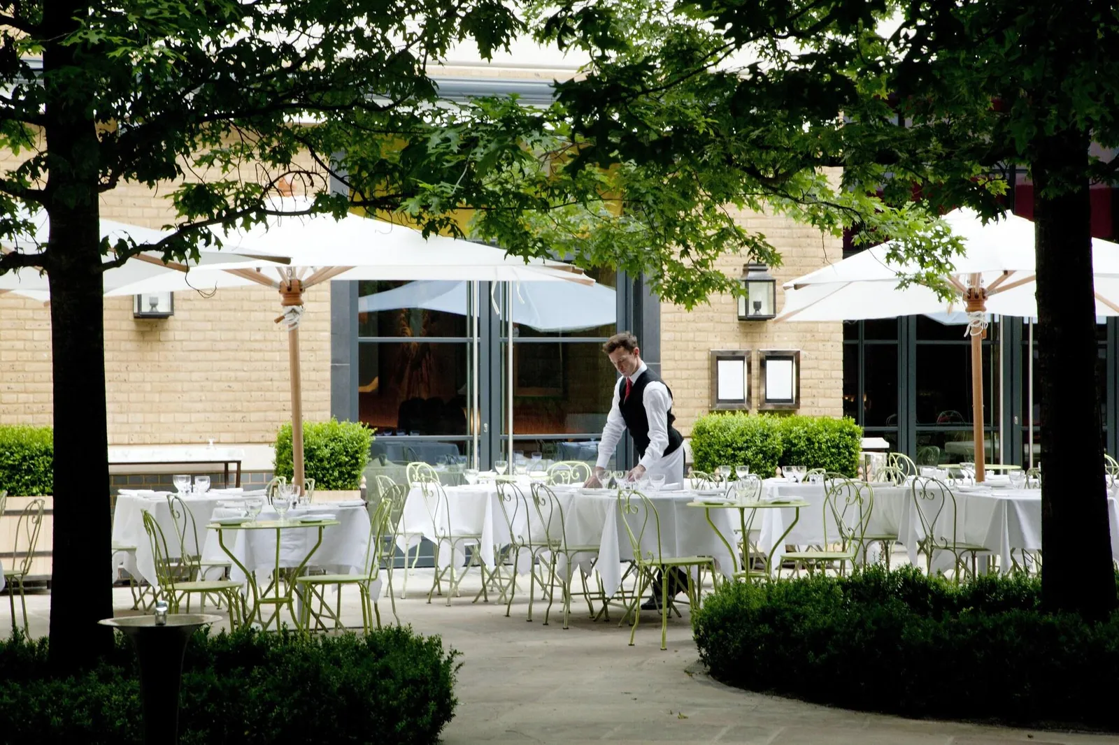 Ham Yard Hotel — Exterior, London