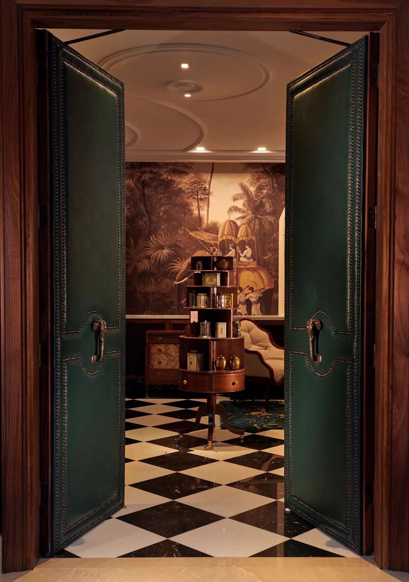 Great Scotland Yard Hotel — Exterior, London