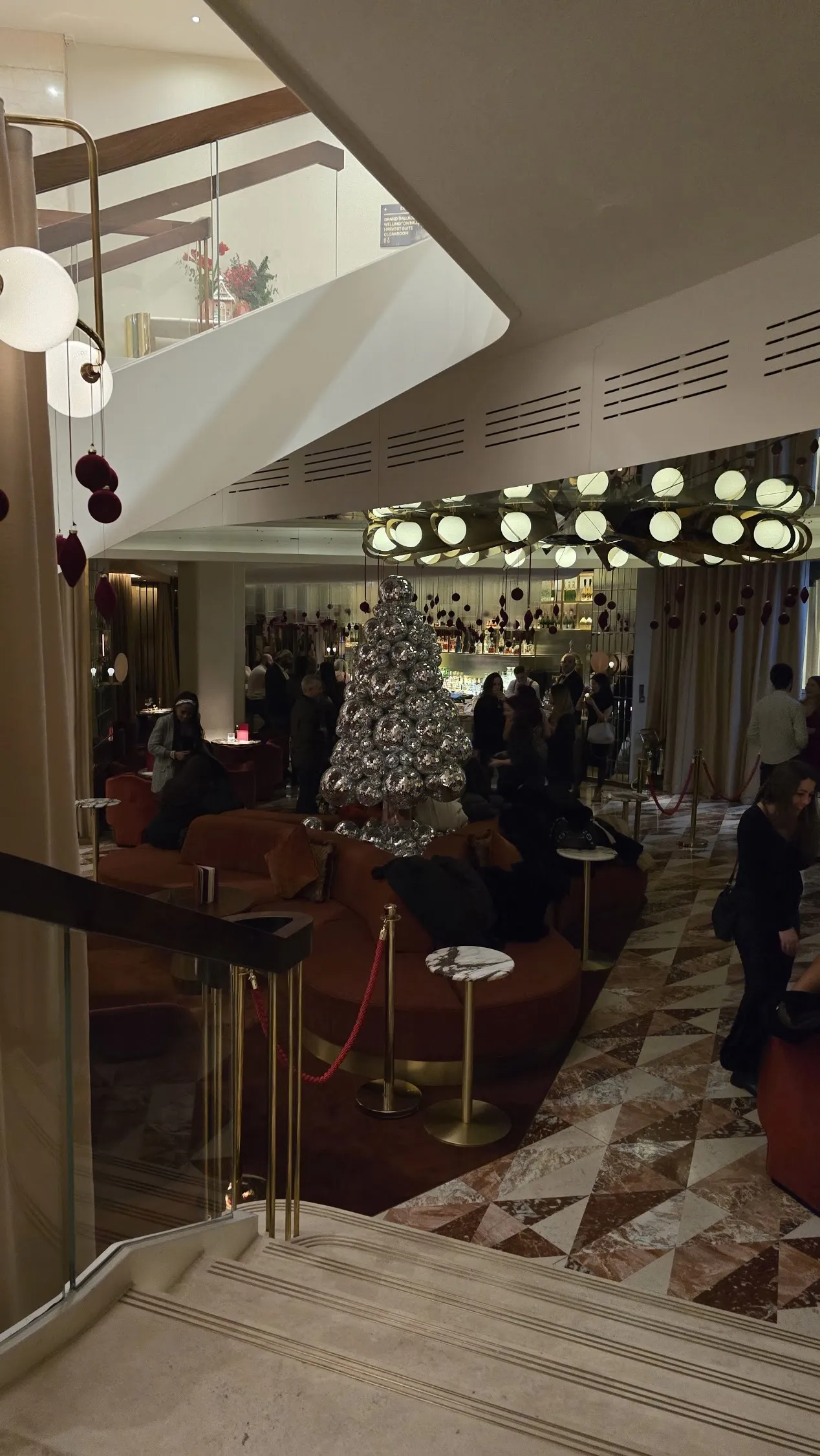 London Hilton on Park Lane — Exterior, London
