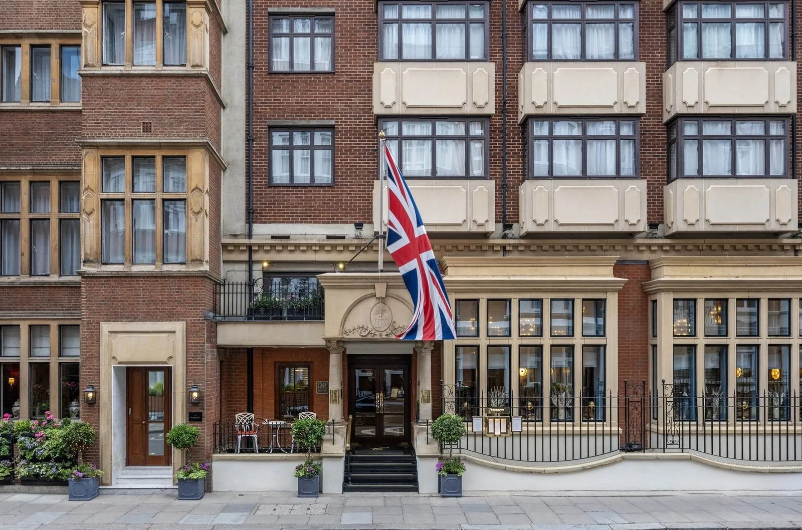 The Capital Hotel, Apartments & Townhouse — Exterior, London