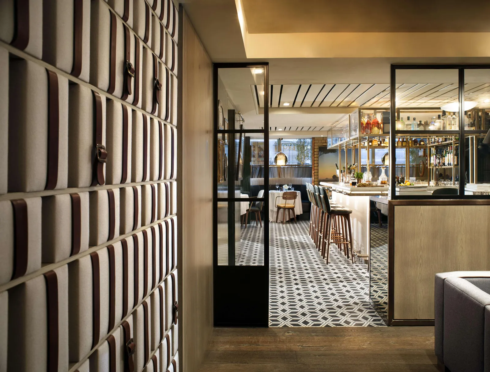 The Hari Hotel London — Exterior, London