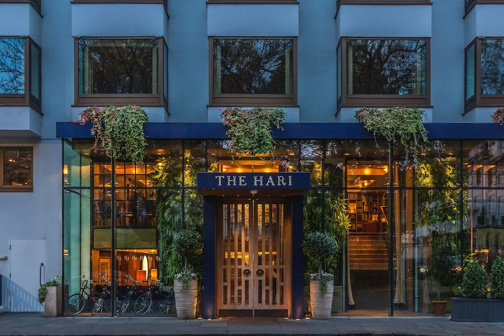 The Hari Hotel London — Exterior, London