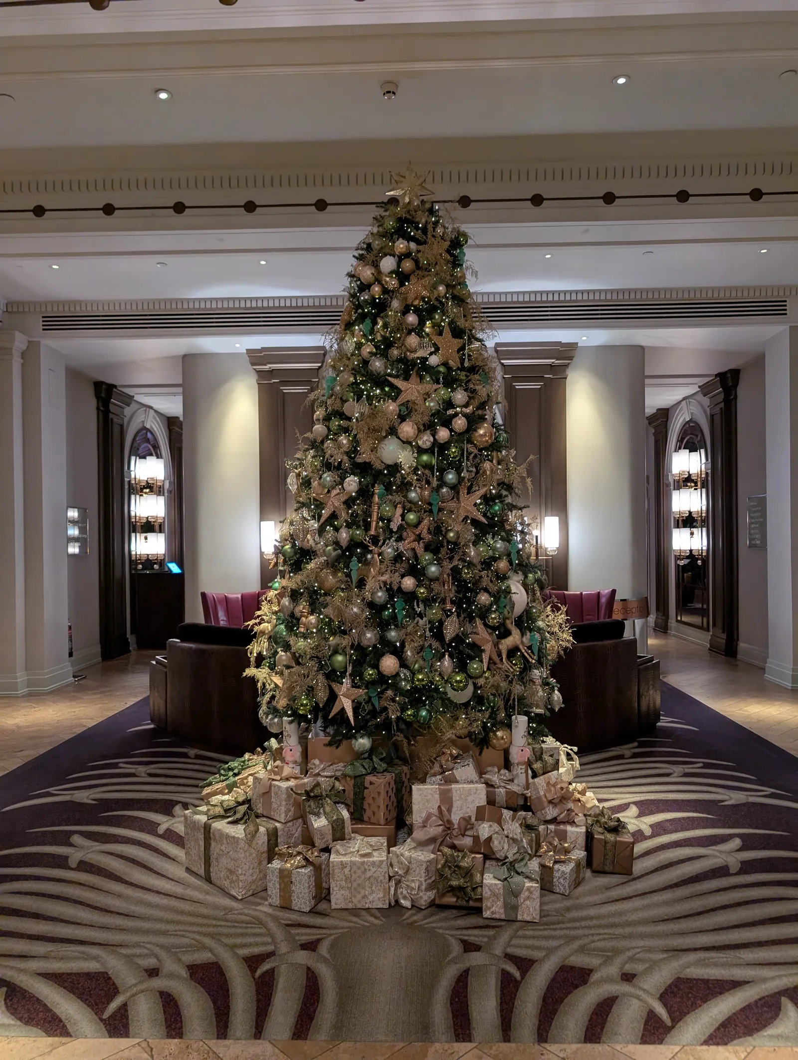 The Sheraton Grand London Park Lane — Exterior, London