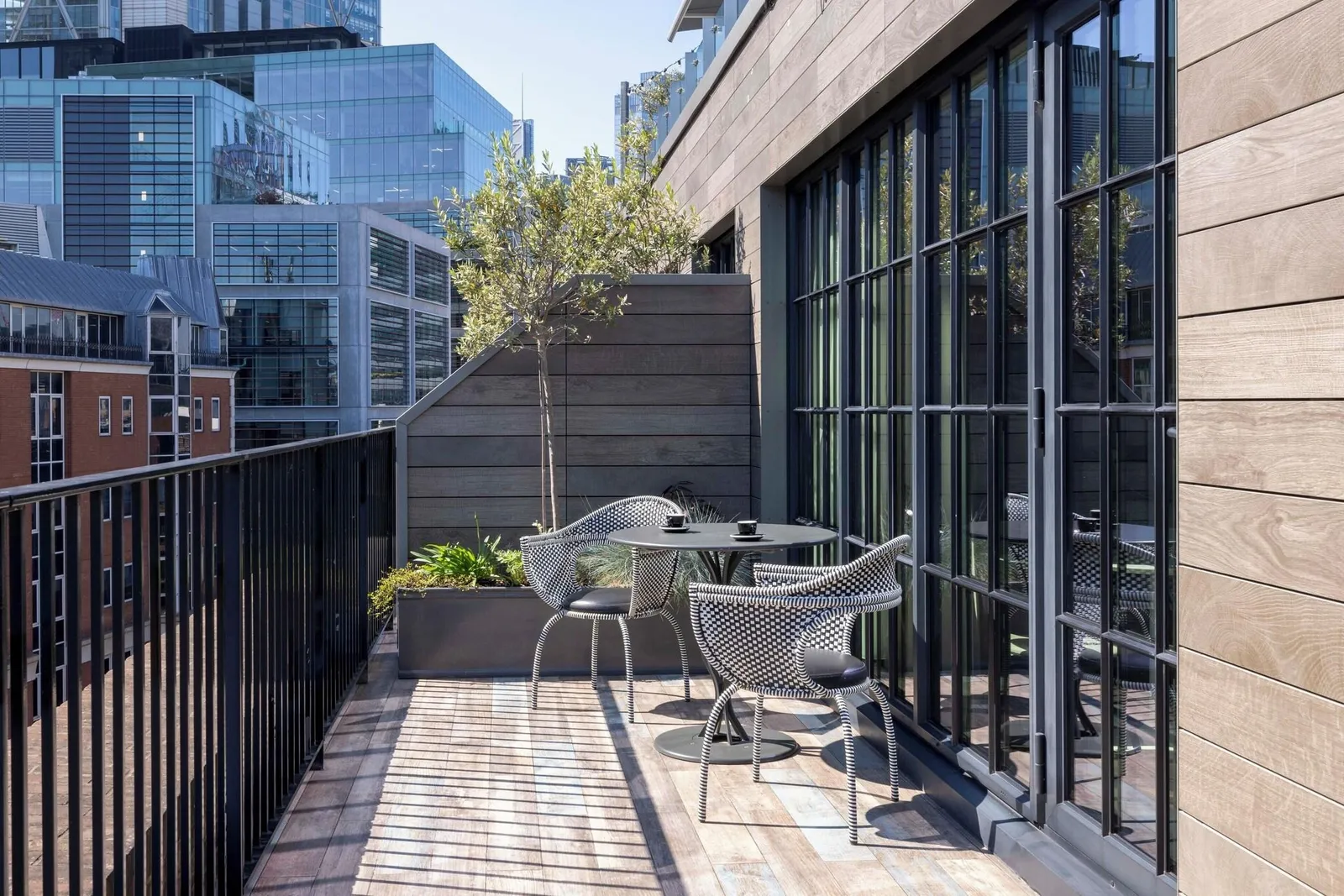 Virgin Hotels London Shoreditch — Exterior, London