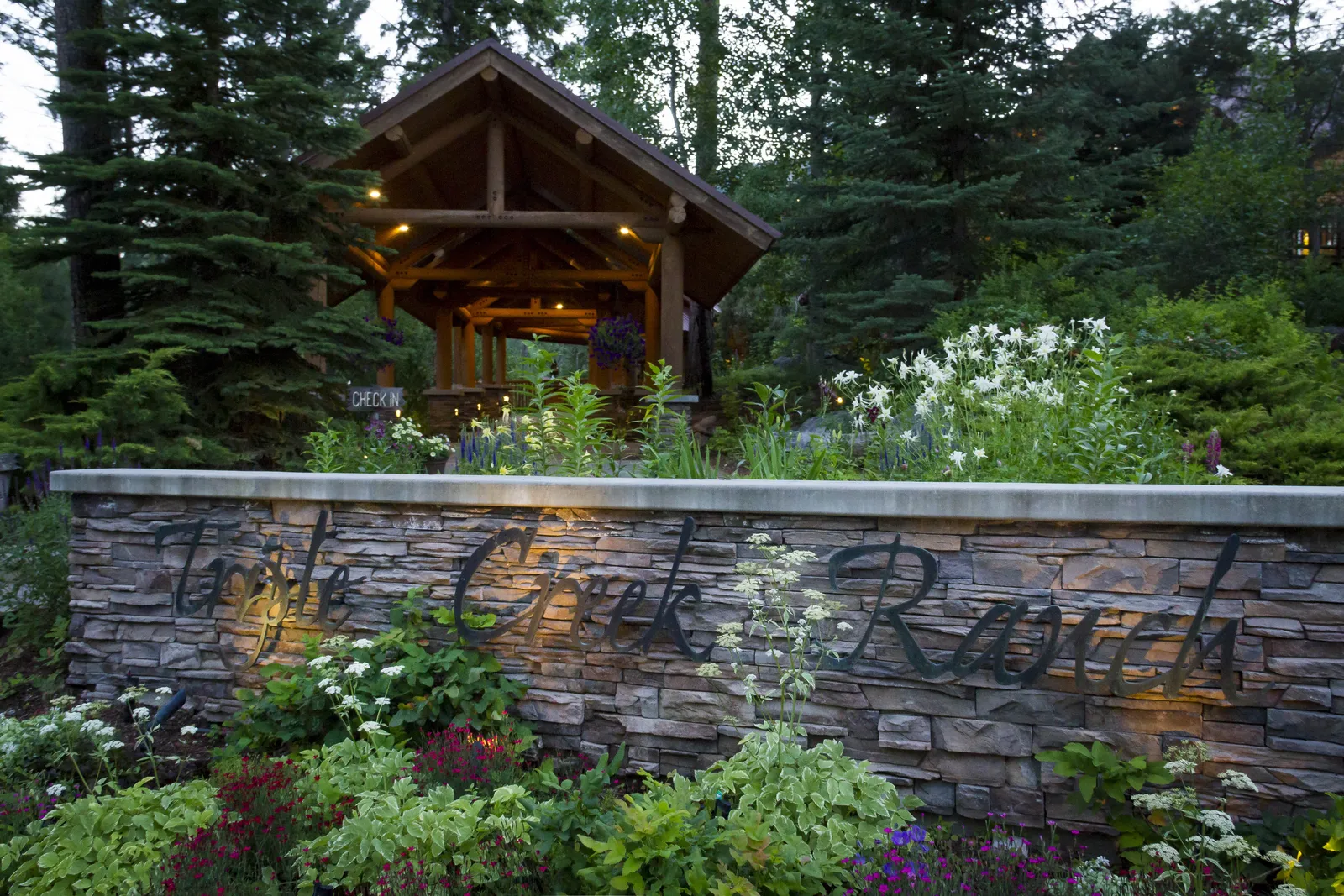 Triple Creek Ranch — Exterior, Darby