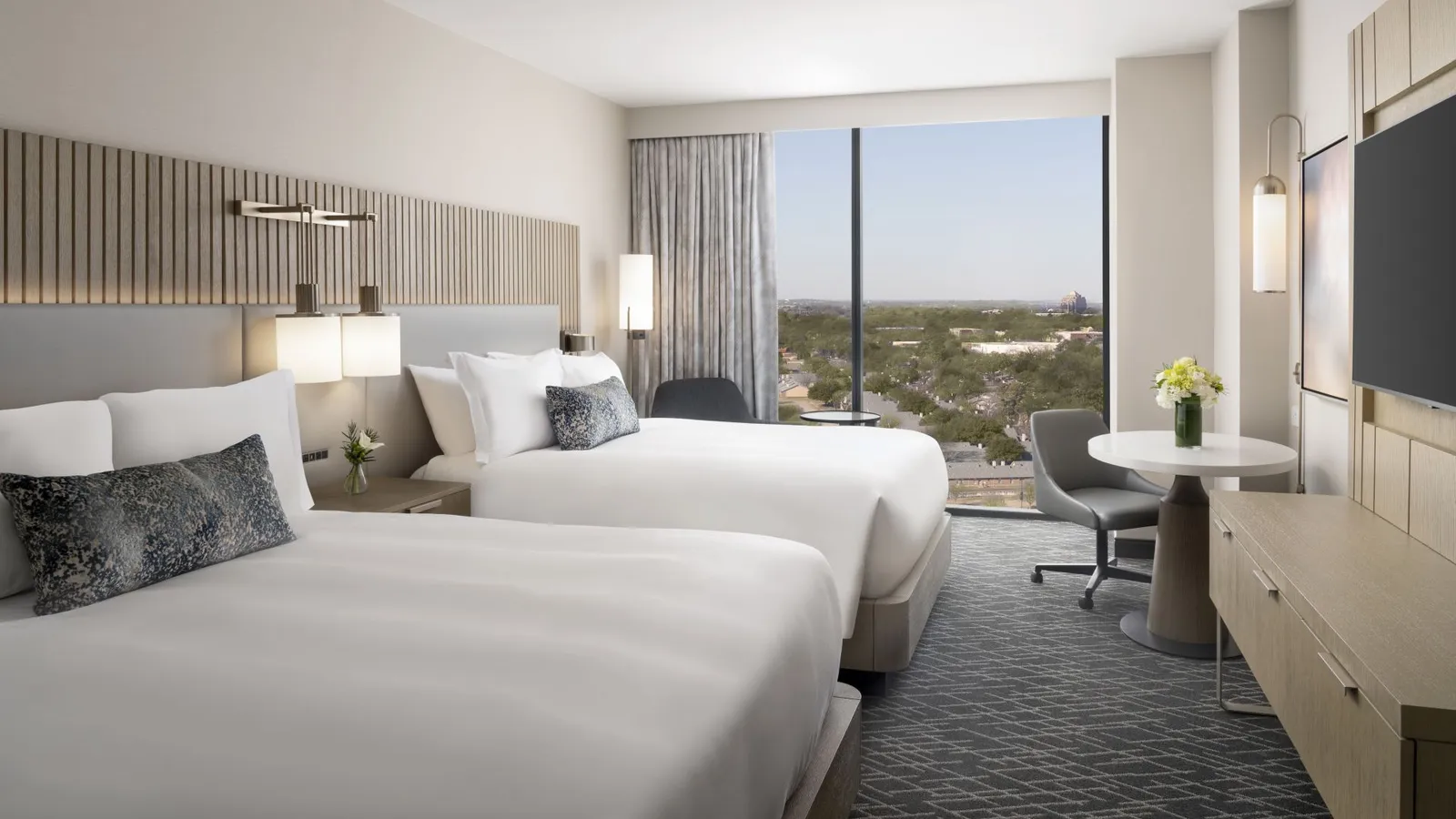 Loews Arlington Hotel, Arlington