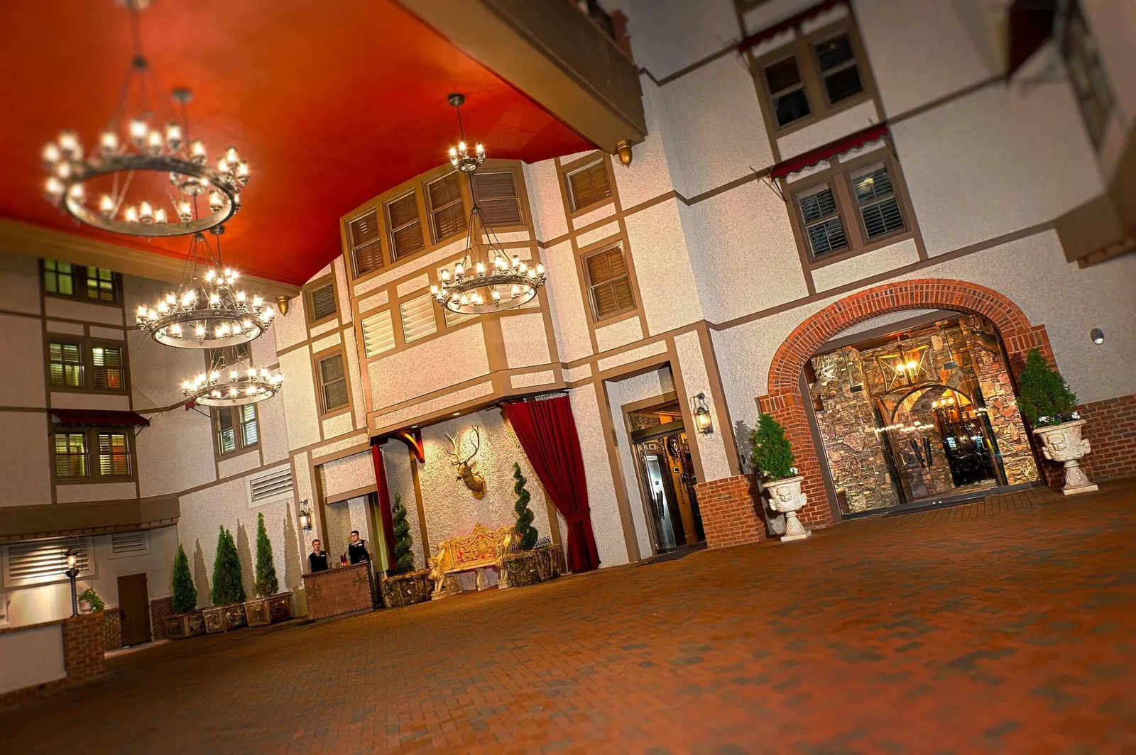 Grand Bohemian Lodge Asheville, Autograph Collection — Exterior, Asheville