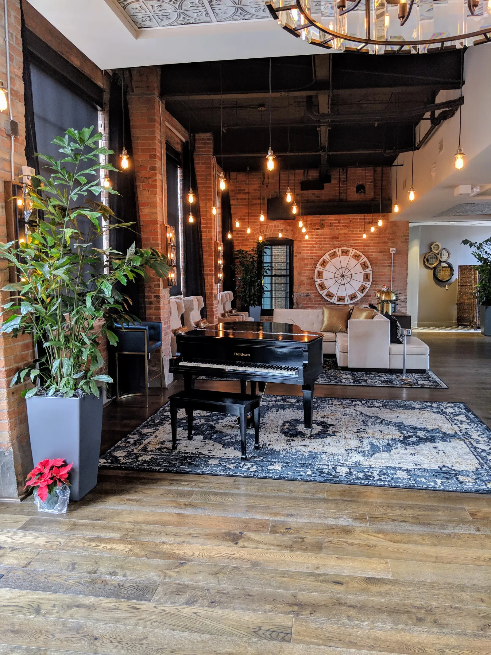 The Foundry Hotel Asheville, Curio Collection by Hilton — Exterior, Asheville