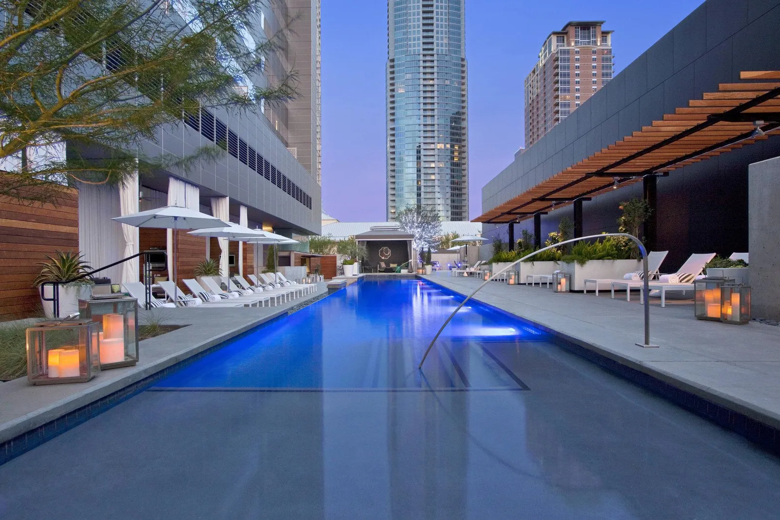 W Austin — Exterior, Austin